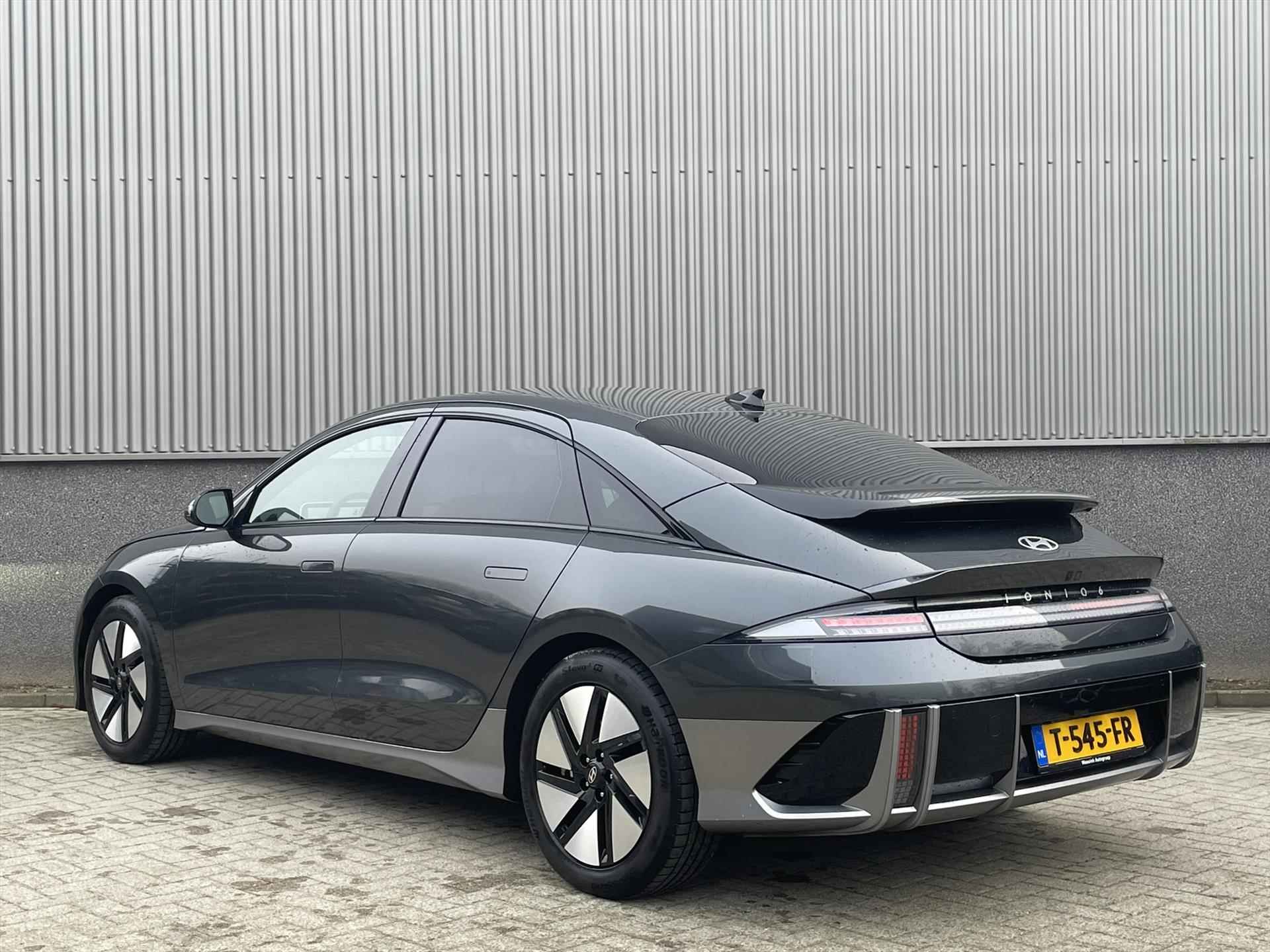 Hyundai Ioniq 6 77,4 kWh 229pk RWD Connect | 100% ELEKTRISCH! | Navigatie | Stoelverwarming Voor & Achter | Camera Achter | PDC Voor & Achter | - 8/44