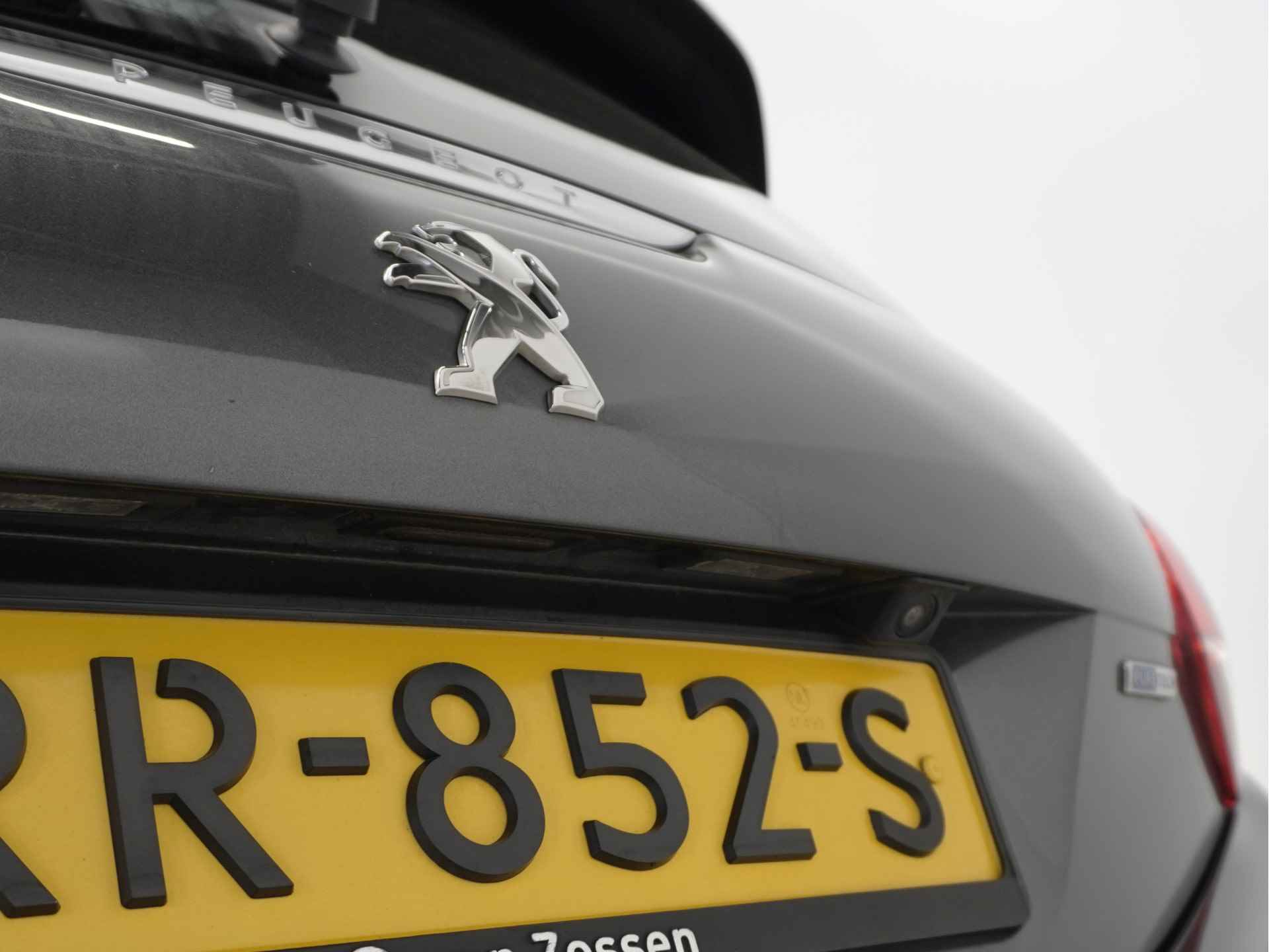 Peugeot 208 1.2 PureTech Allure | Camera | Climate | 16" velgen | Navi | 1e Eigenaar | NL Auto | Rijklaarprijs - 6/51