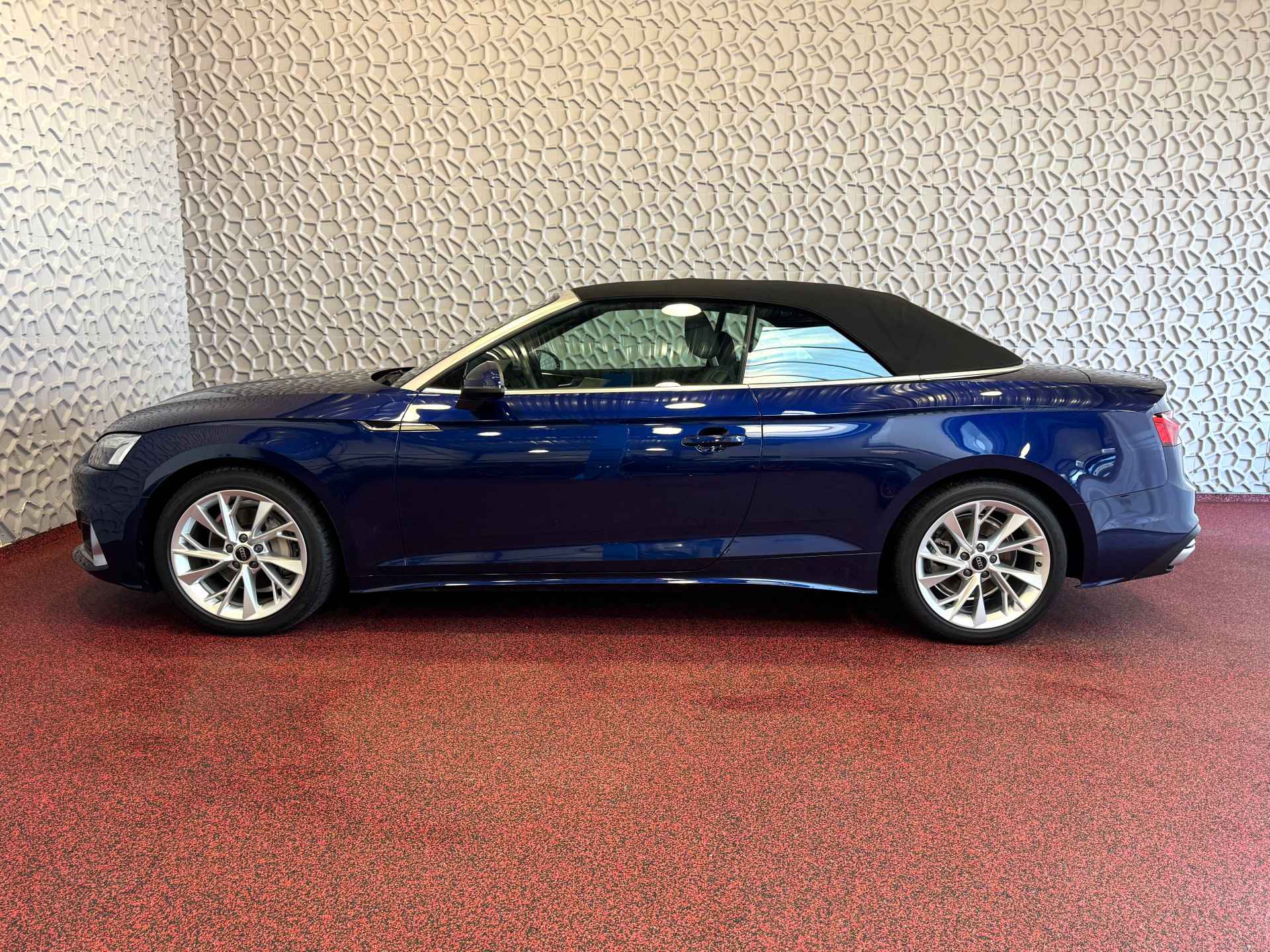 Audi A5 Cabriolet 40 TFSI 204 PK ADVANCED LEER NAVI CAMERA NEK/STOELVERW. ADAP.CRUISE 04/2024 - 85/101