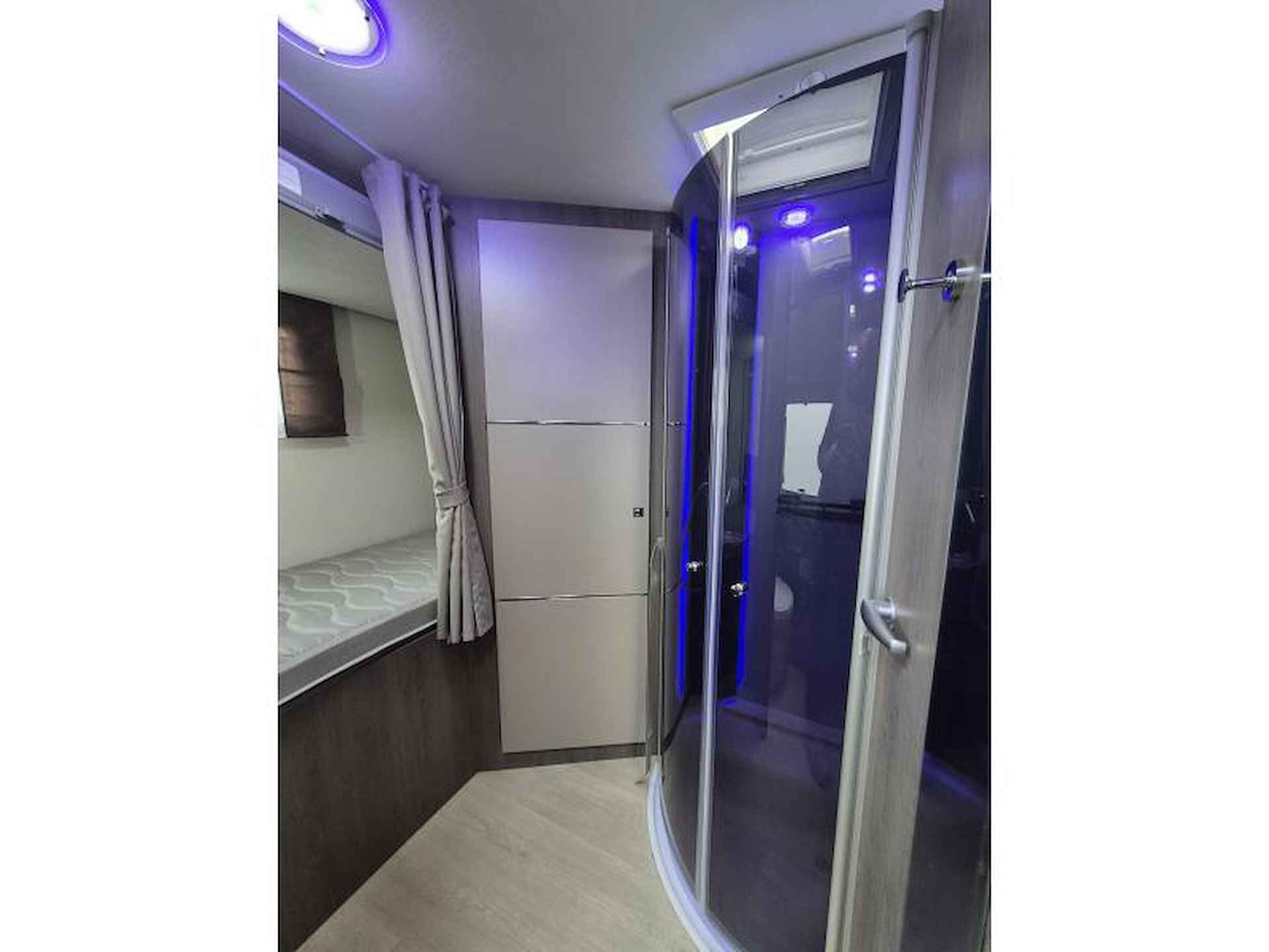 Chausson Titanium 720 Automaat Stapelbedden - 22/24