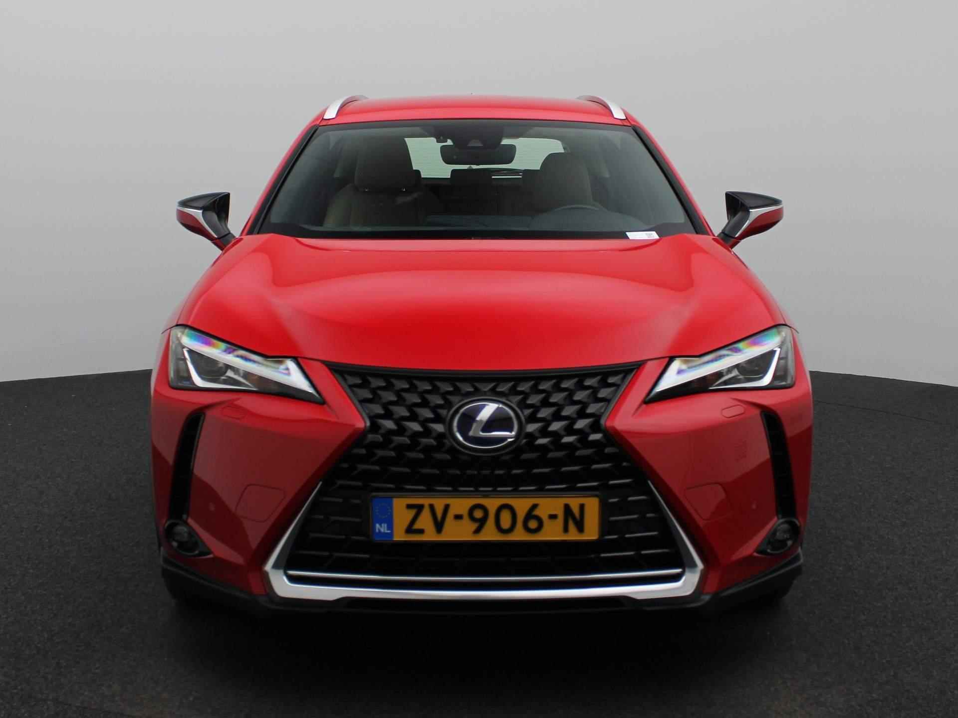 Lexus UX 250h Business Line | Navigatie | Climate Control | Camera | LED Verlichting | - 3/40