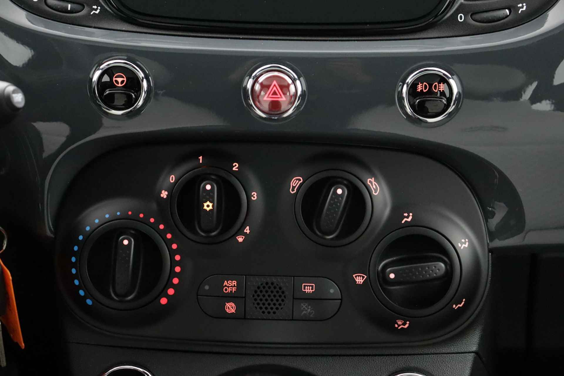 Fiat 500 Hybrid Dolcevita, 12 MND GARANTIE | Navigatie | DAB+ | Apple Car Play | Panorama | NIEUWSTAAT - RIJKLAAR INCL.BTW - 15/45