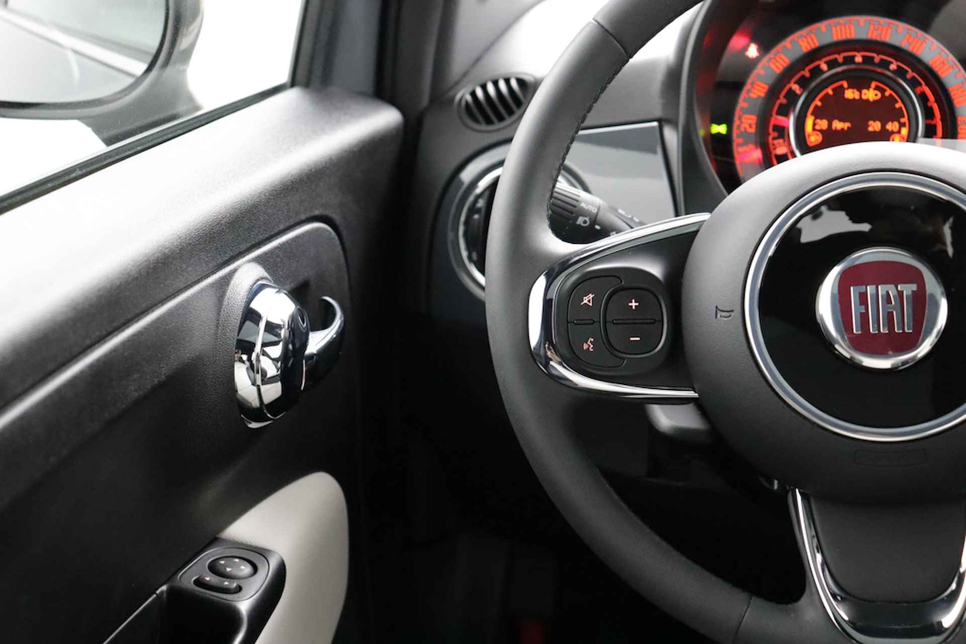 Fiat 500 Hybrid Dolcevita, 12 MND GARANTIE | Navigatie | DAB+ | Apple Car Play | Panorama | NIEUWSTAAT - RIJKLAAR INCL.BTW - 22/45