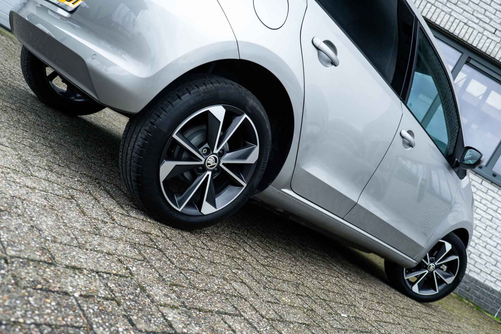 Škoda Citigo e-iV EV Style Airco - Cruise control - Lichtmetalen velgen | incl. Bovag rijklaarpakket met 12 maanden garantie - 25/50
