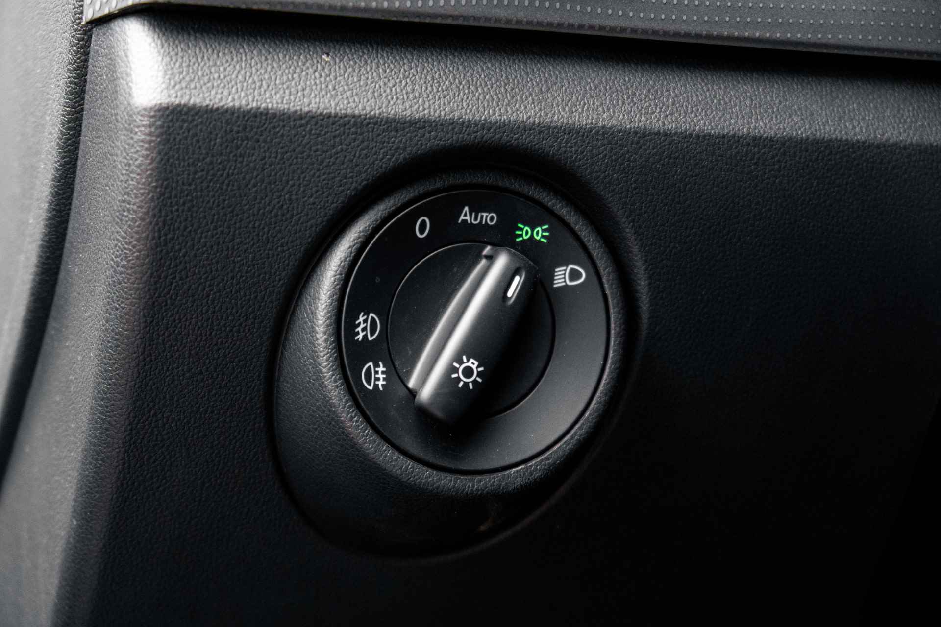 Škoda Citigo e-iV EV Style Airco - Cruise control - Lichtmetalen velgen | incl. Bovag rijklaarpakket met 12 maanden garantie - 34/50
