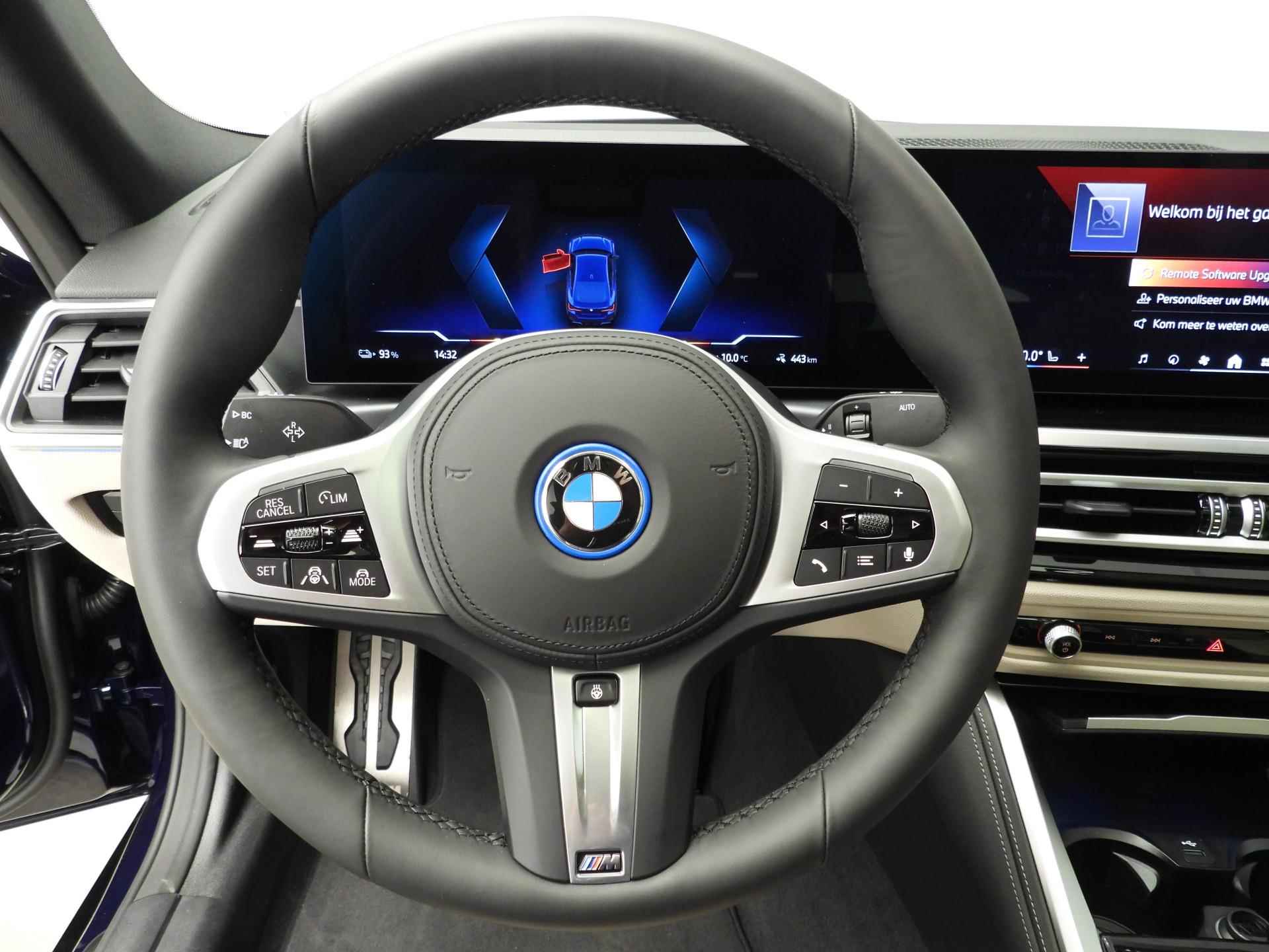 BMW i4 Gran Gran Coupé eDrive40 | M-Sportpakket | LED | Leder | Navigatie | Trekhaak | Schuifdak | Keyles go | Sportstoelen | DAB | Hifi speakers | Alu 19 inch - 11/46