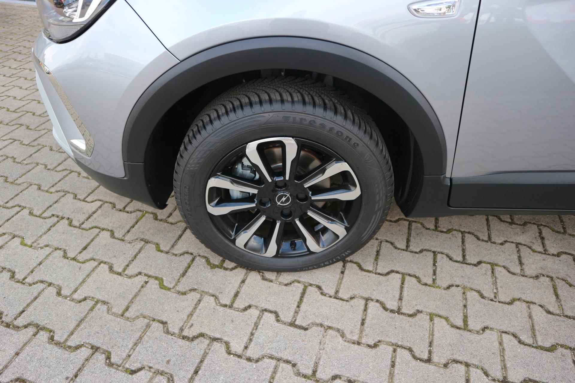 Opel CROSSLAND 1.2 Turbo Elegance CLIMA CRUISE LMV CARPLAY STOEL/STUURVERW!! - 8/32