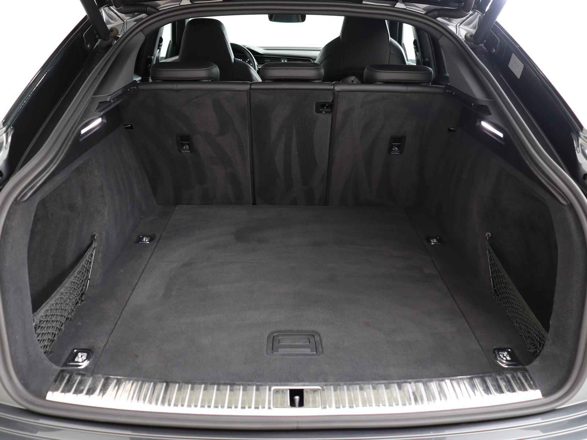 Audi e-tron Sportback S 503PK quattro | S-Sportstoelen | Pano.dak | B&O | Stoelverwarming V+A | 21' velgen | Top view camera | Head-up | Carbon | Verlengde fabrieksgarantie* - 20/64