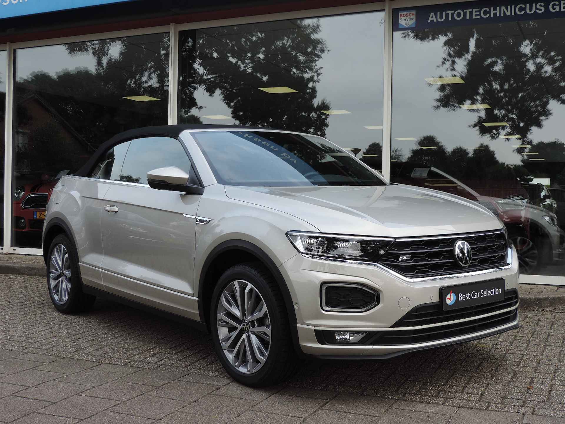 Volkswagen T-Roc Cabrio 1.5 TSI R-Line - ACC | Carplay | Nav | Camera | Blindspot | Parkeerass. | Trekh. afn. - 5/42