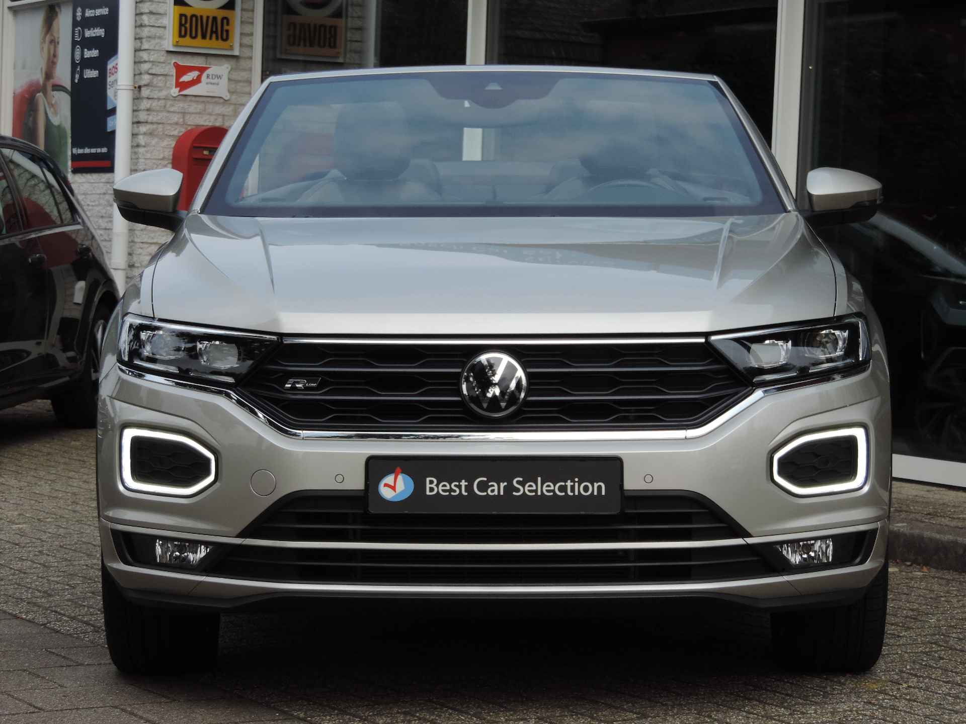 Volkswagen T-Roc Cabrio 1.5 TSI R-Line - ACC | Carplay | Nav | Camera | Blindspot | Parkeerass. | Trekh. afn. - 12/42