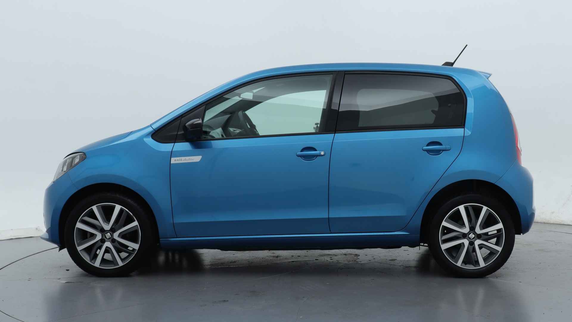 SEAT Mii Electric electric Plus 83pk / € 2.000,- SEPP Mogelijk - 8/31