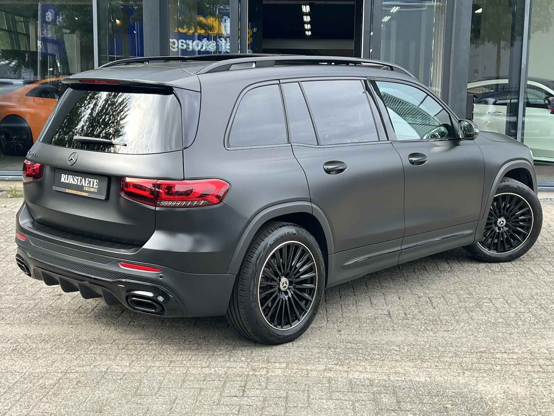 Mercedes GLB-klasse 200 AMG|PANO|MAT WRAP|360°|19''|MASSAGE - 9/42