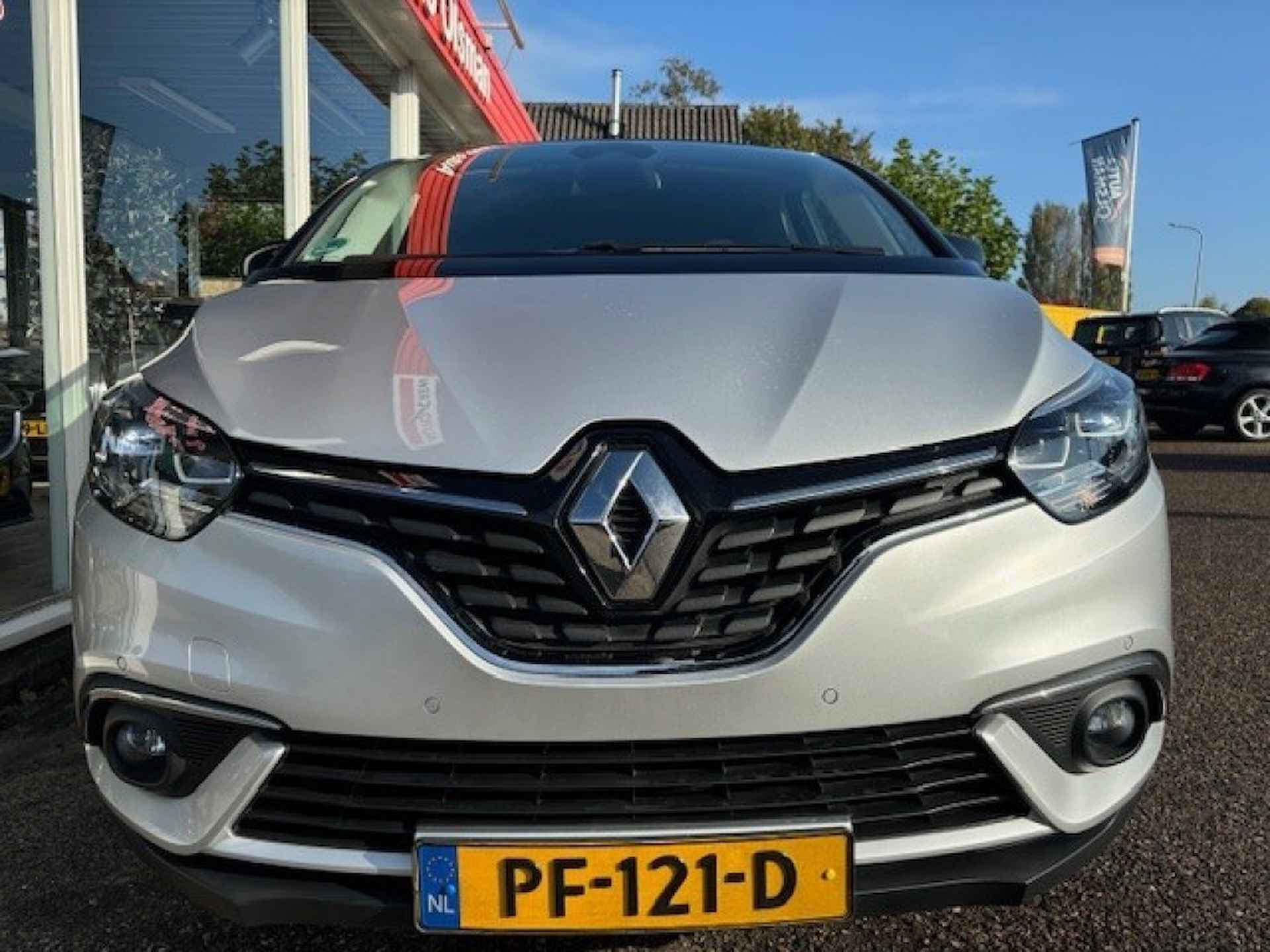 RENAULT Scenic 1.2 TCe 130 Bose, Clima, Navi, Massagestoel, DAB, Visio System - 51/51