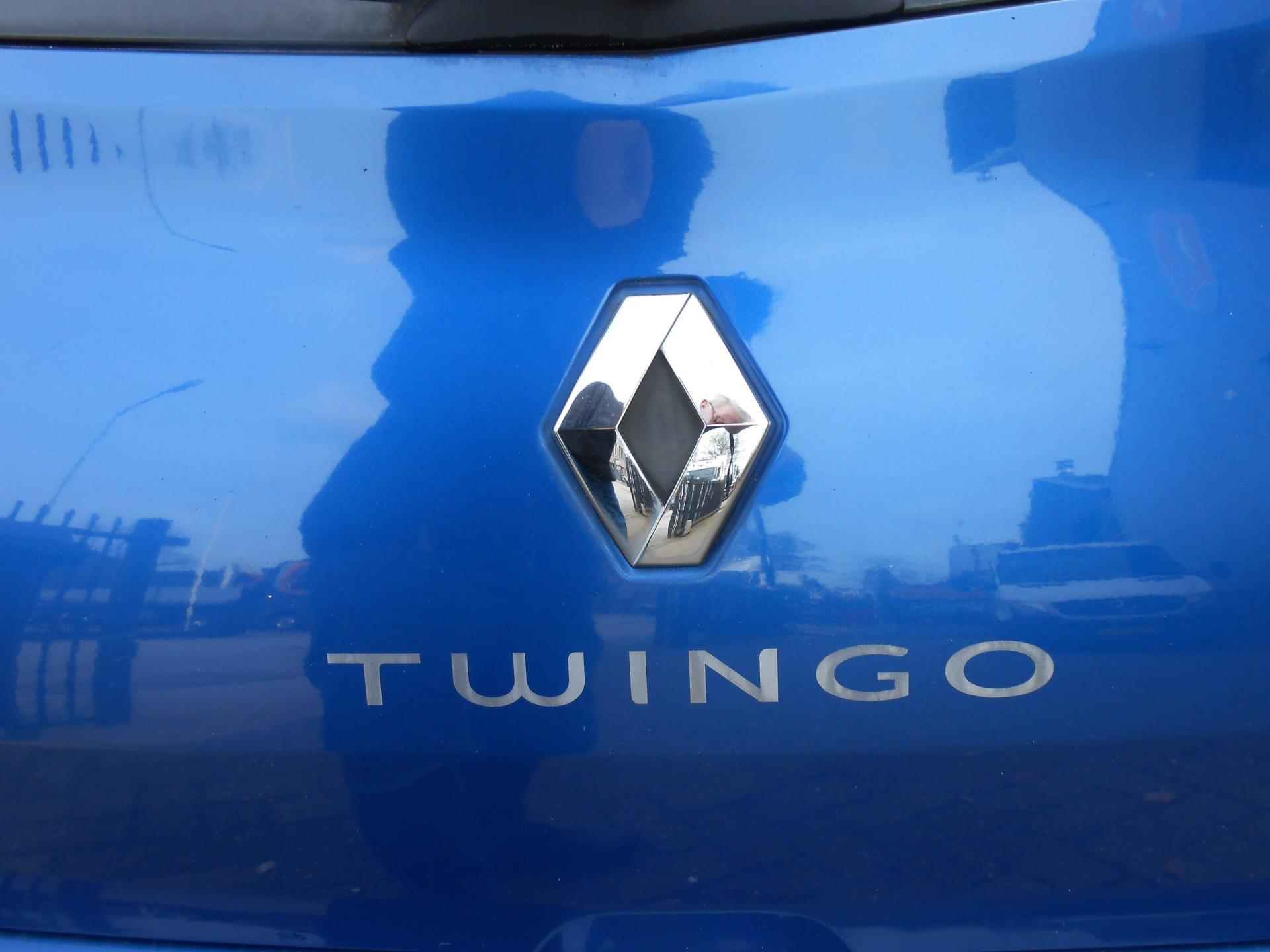 Renault Twingo 1.2-16V Dynamique - 32/33