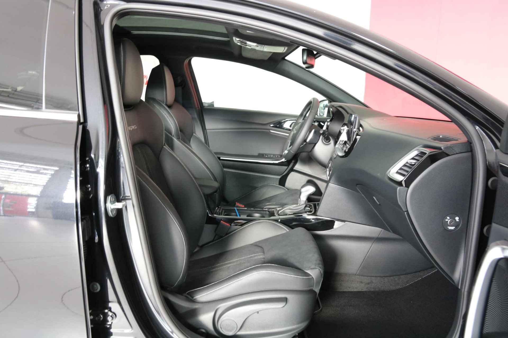 Kia ProCeed 1.5 T-GDi GT-PlusLine |Automaat | Navi | Climate control | Camera | Panorama Dak | Nieuw te bestellen | - 20/25