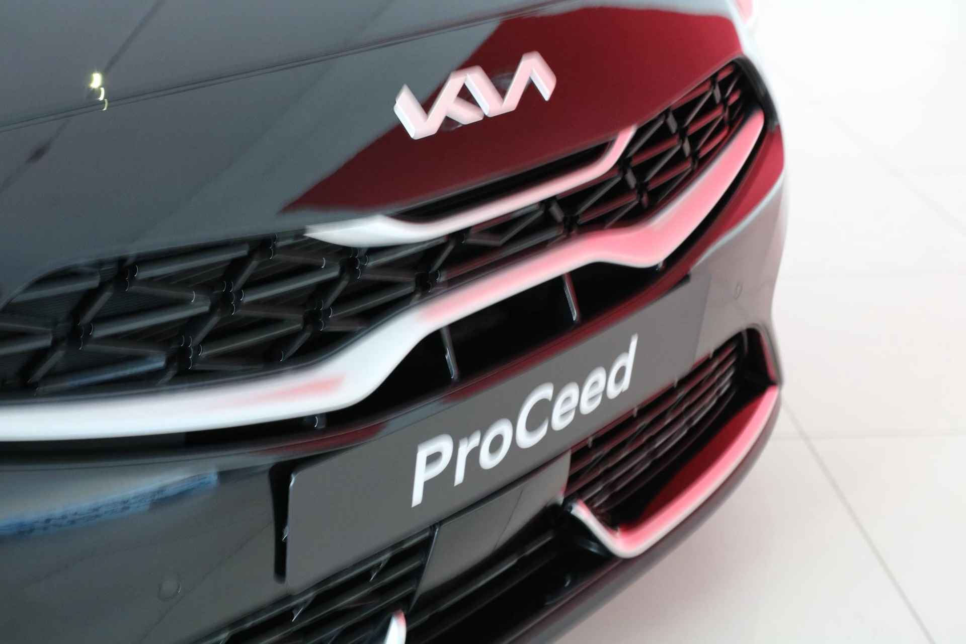 Kia ProCeed 1.5 T-GDi GT-PlusLine |Automaat | Navi | Climate control | Camera | Panorama Dak | Nieuw te bestellen | - 22/25