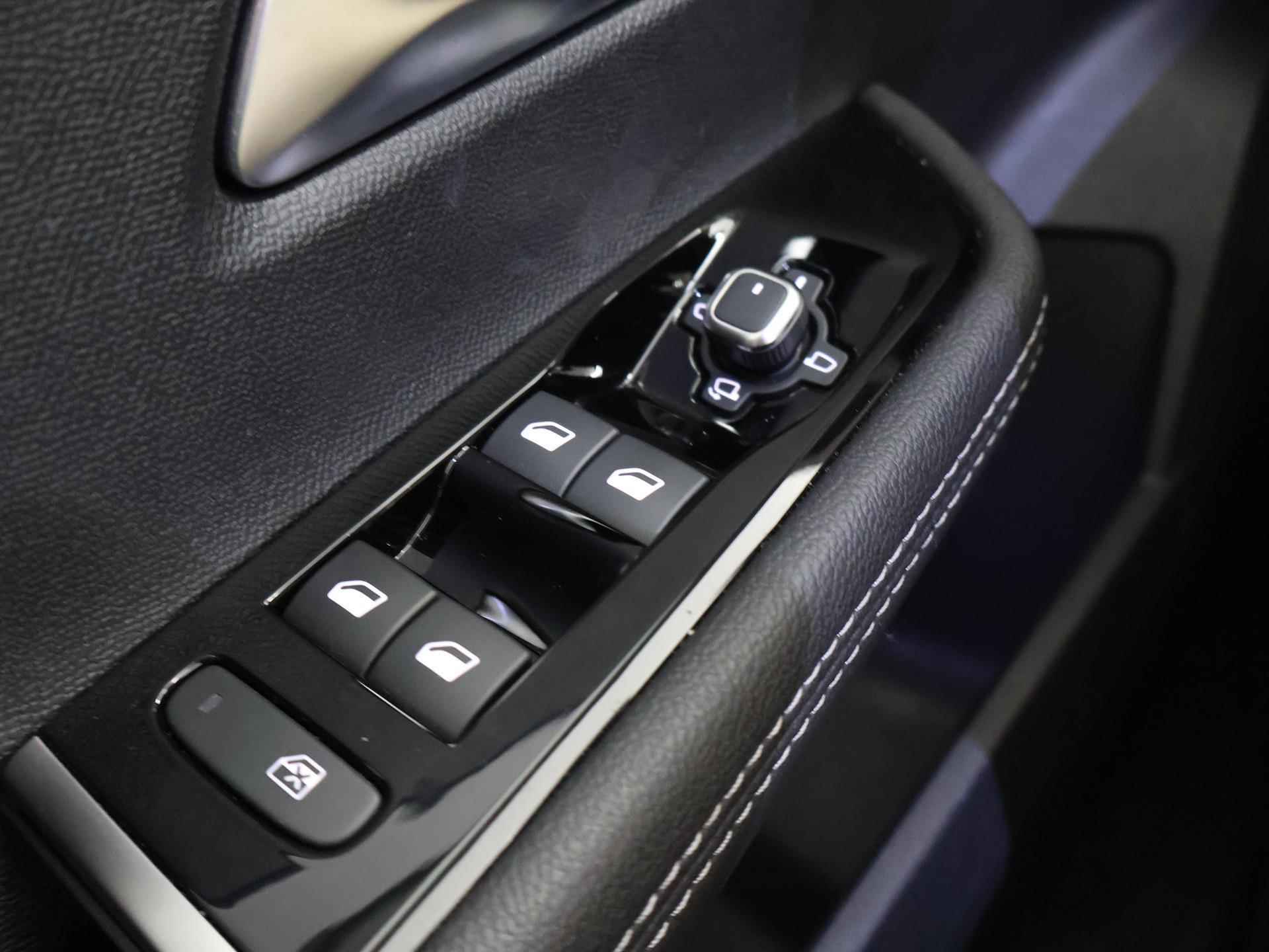 Opel Astra 1.2 Elegance | Comfortstoelen | Navigatie | Keyless |Parkeercamera | Climate Control | Adaptive Cruise Control | Dodehoekdetectie | - 33/38