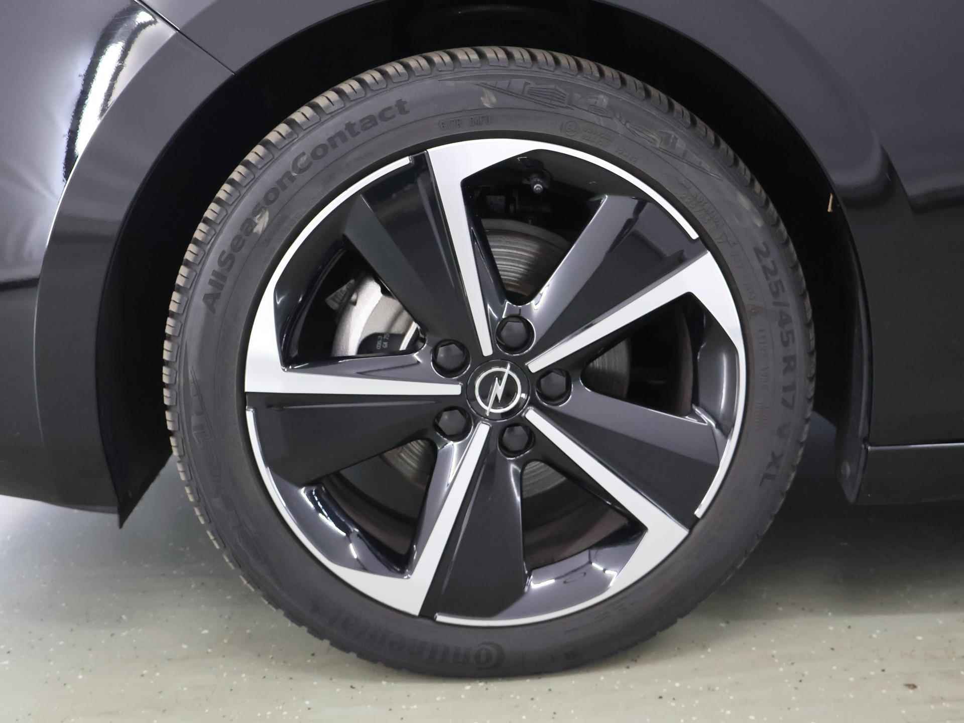 Opel Astra 1.2 Elegance | Comfortstoelen | Navigatie | Keyless |Parkeercamera | Climate Control | Adaptive Cruise Control | Dodehoekdetectie | - 37/38