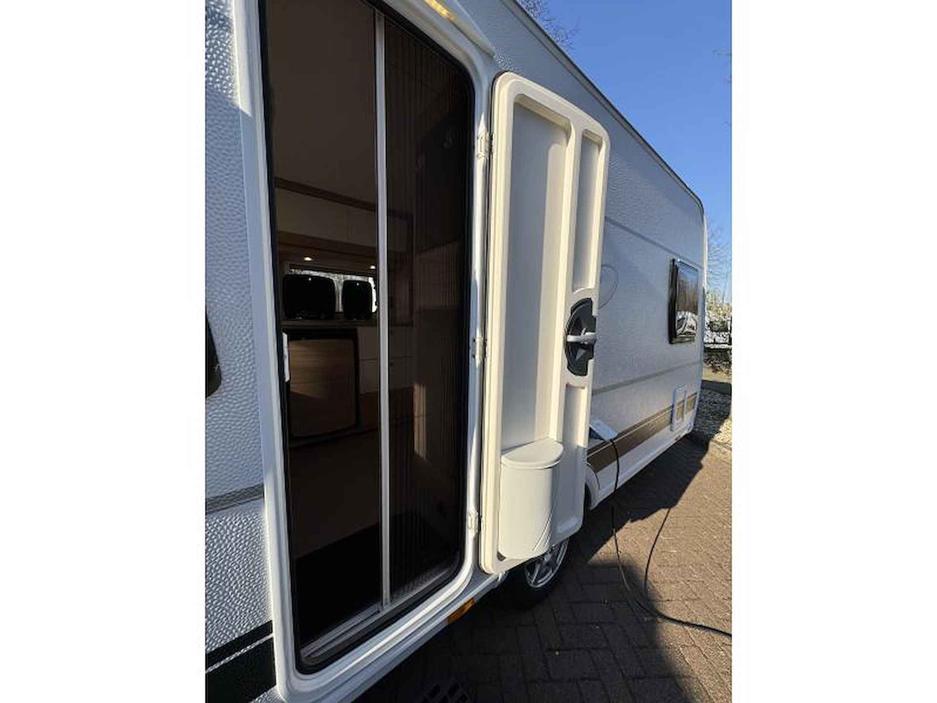 Dethleffs Camper 450 FR Mover,Voortent - 13/15