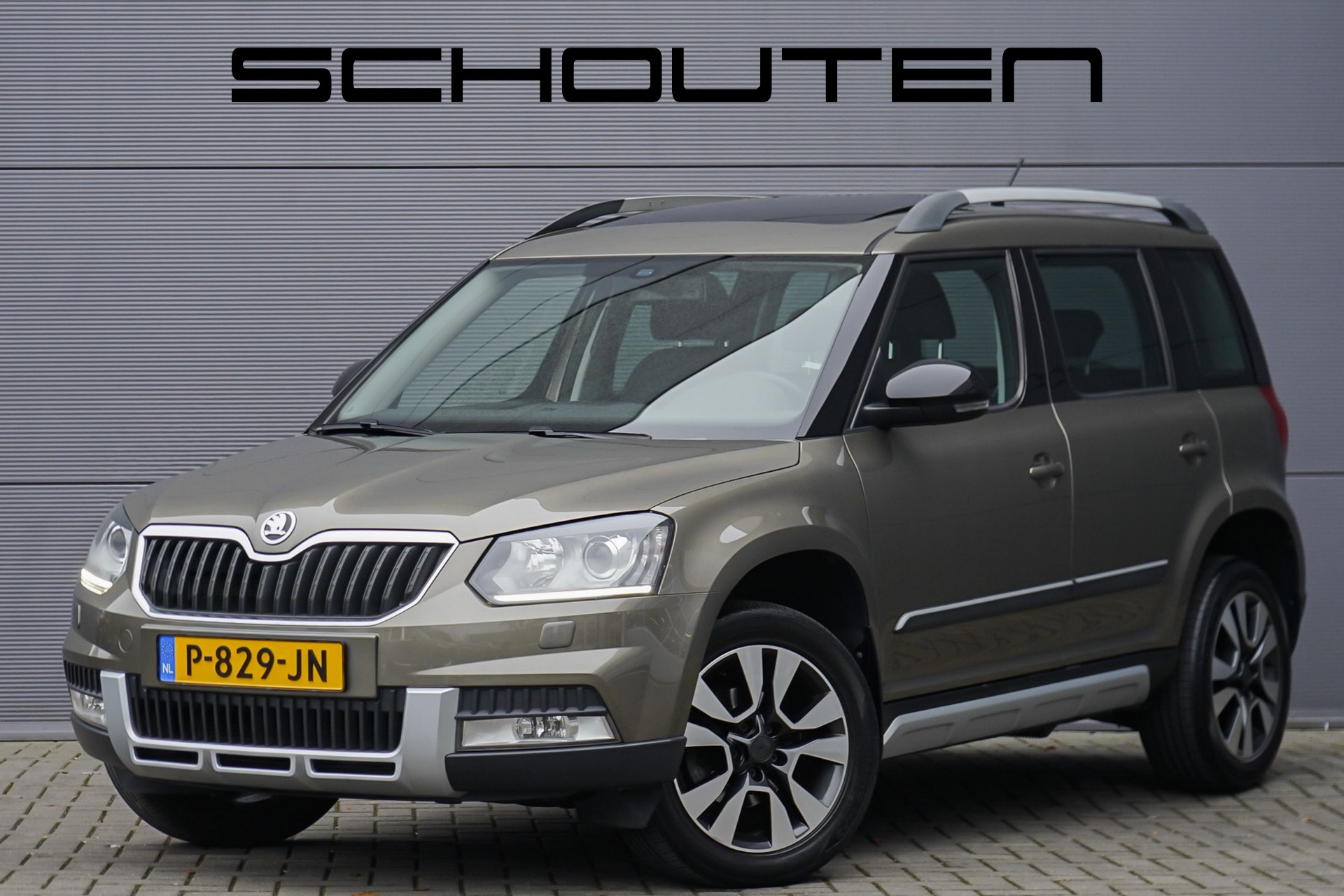 Škoda Yeti Outdoor 1.2 TSI Elegance Pano Trekhaak Cruise Stoelverwarming