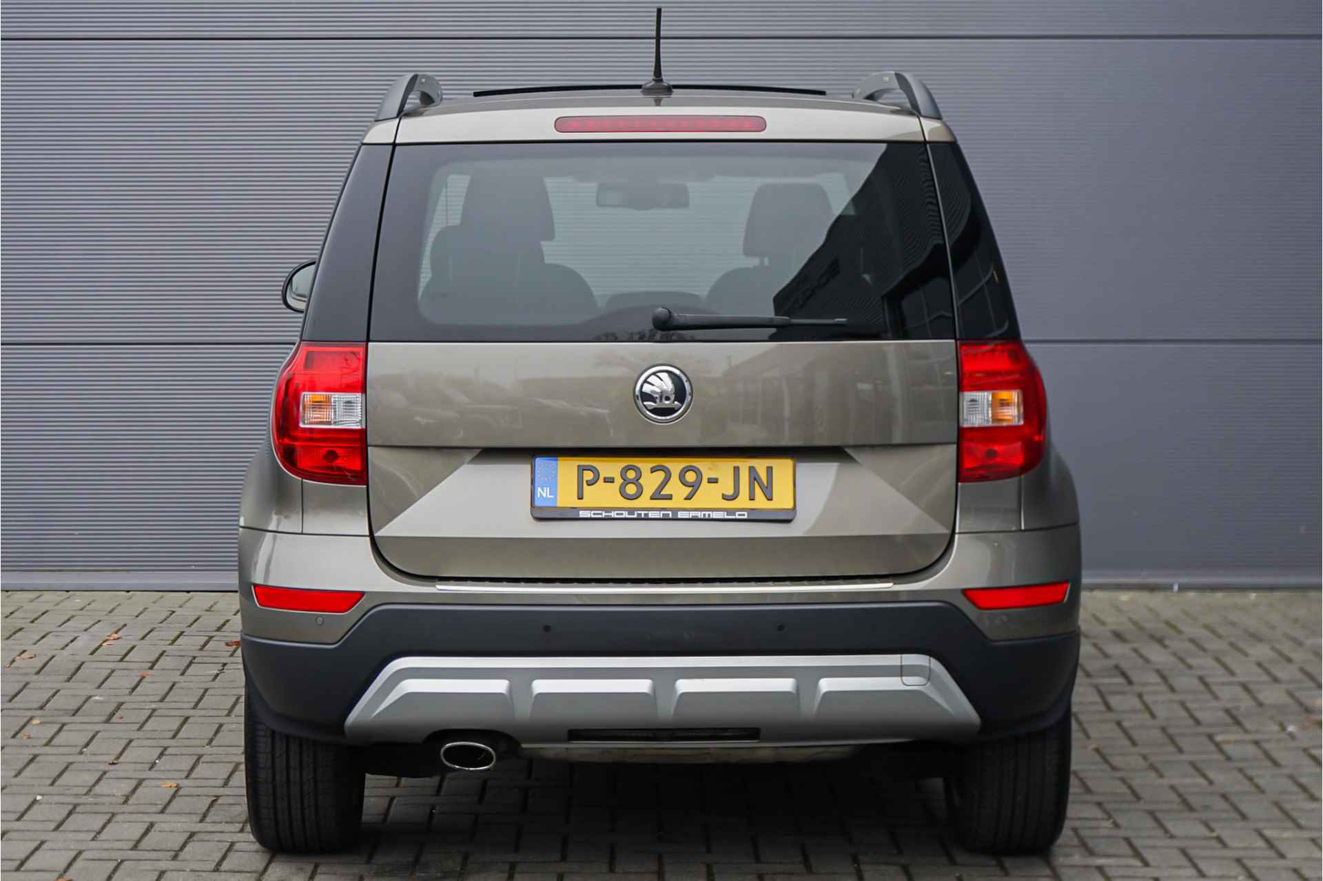 Škoda Yeti Outdoor 1.2 TSI Elegance Pano Trekhaak Cruise Stoelverwarming - 18/47