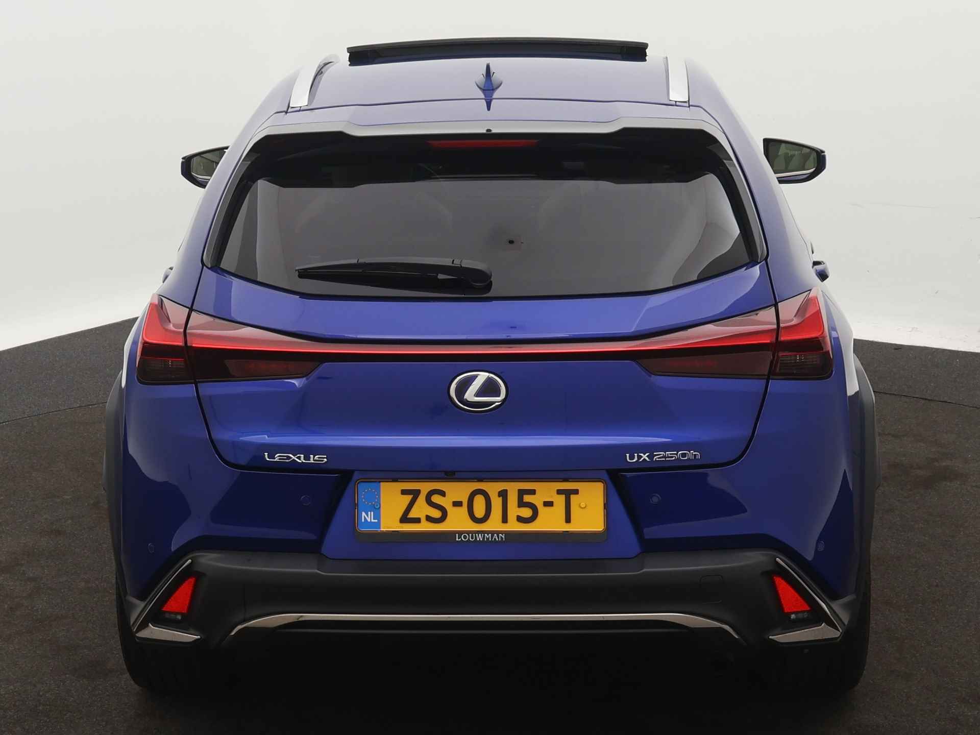 Lexus UX 250h AWD F Sport Premium | Schuif-/kanteldak | Dodehoekdetector | Stuur- en stoelverwarming | - 40/50