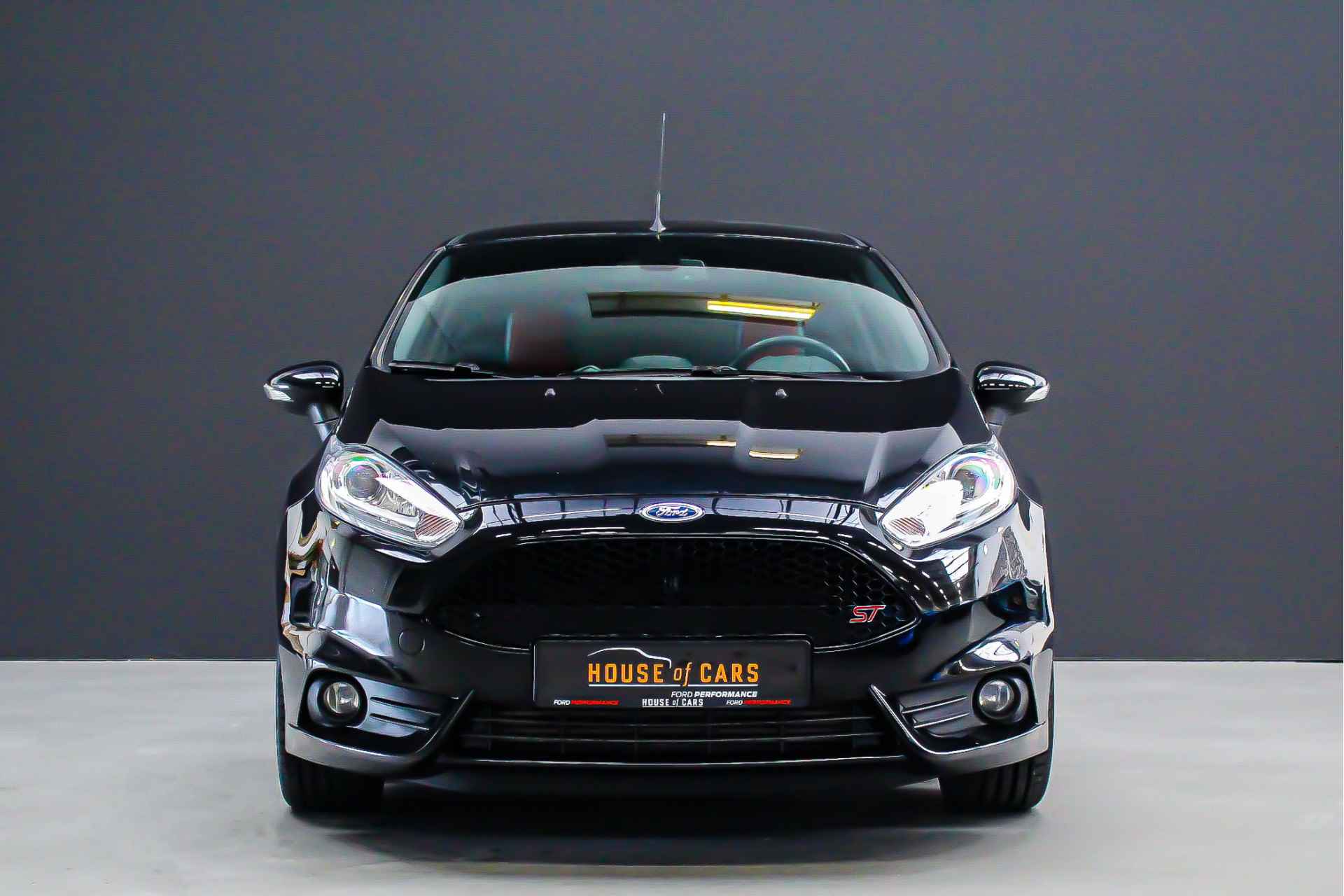 Ford Fiesta 1.6 ST-2 STYLE PACK |cruise control|navigatie| parkeercamera| parkeersensoren|licht en zicht| - 2/29