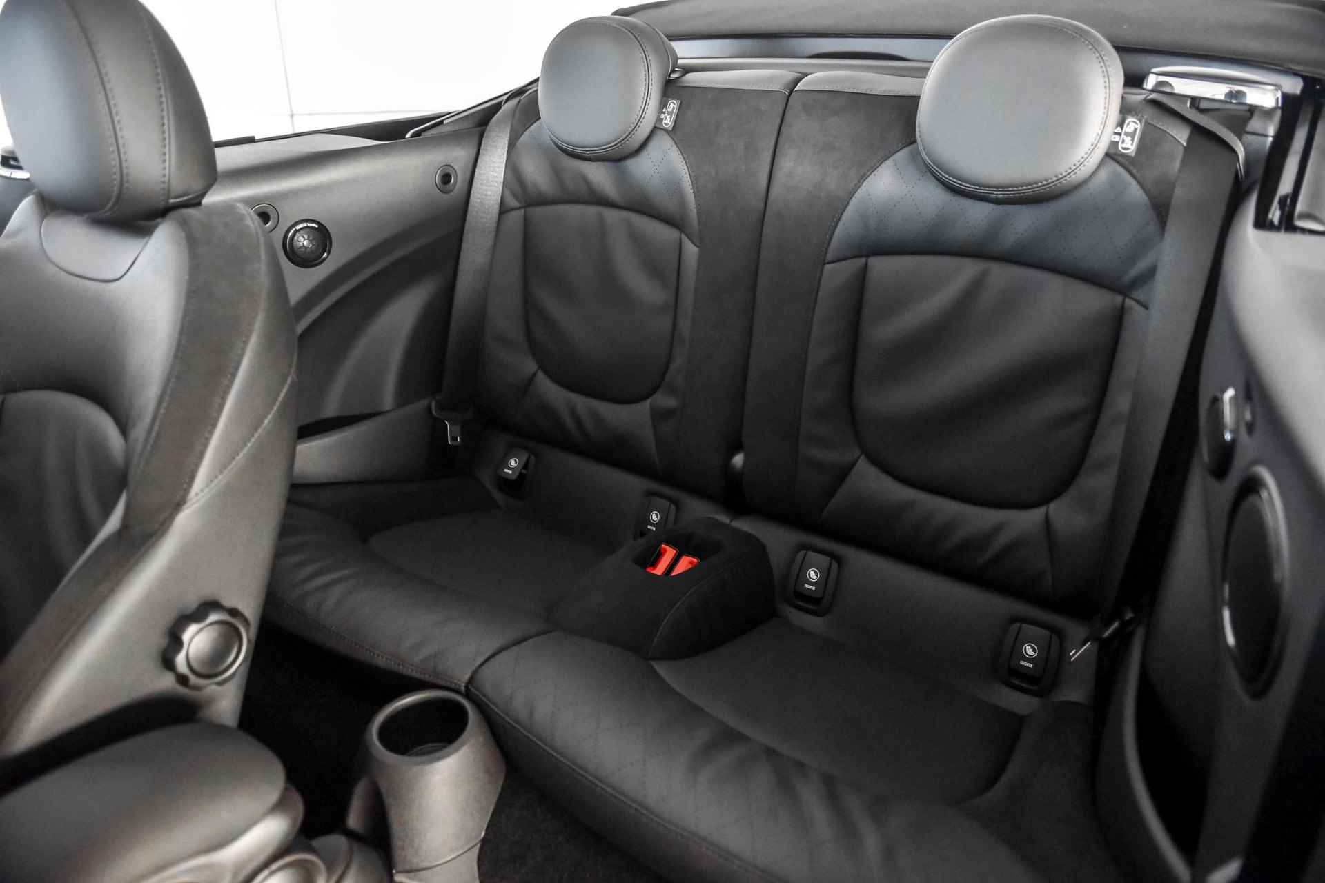 MINI Cabrio 1.5 Cooper Seaside Edition | Premium Plus Pakket | Stuurwielrand verwarmd - 15/23