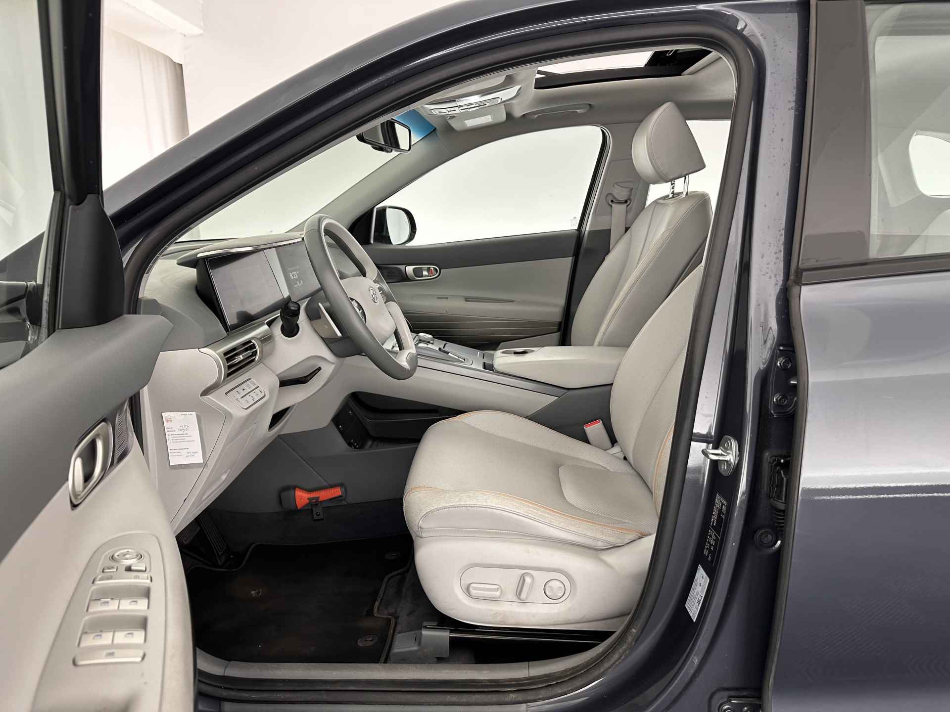 Hyundai NEXO FCEV Plus Pack (INCL-BTW) (WATERSTOF) *PANO | NAPPA-FULL-LEATHER | NAVI-FULLMAP | ADAPT.CRUISE |  FULL-LED | KEYLESS | DAB |  KRELL-AUDIO | DIGI-WIDESCREEN-COCKPIT | SURROUND-VIEW | SHIFT-PADDLES | COMFORT- - 8/37