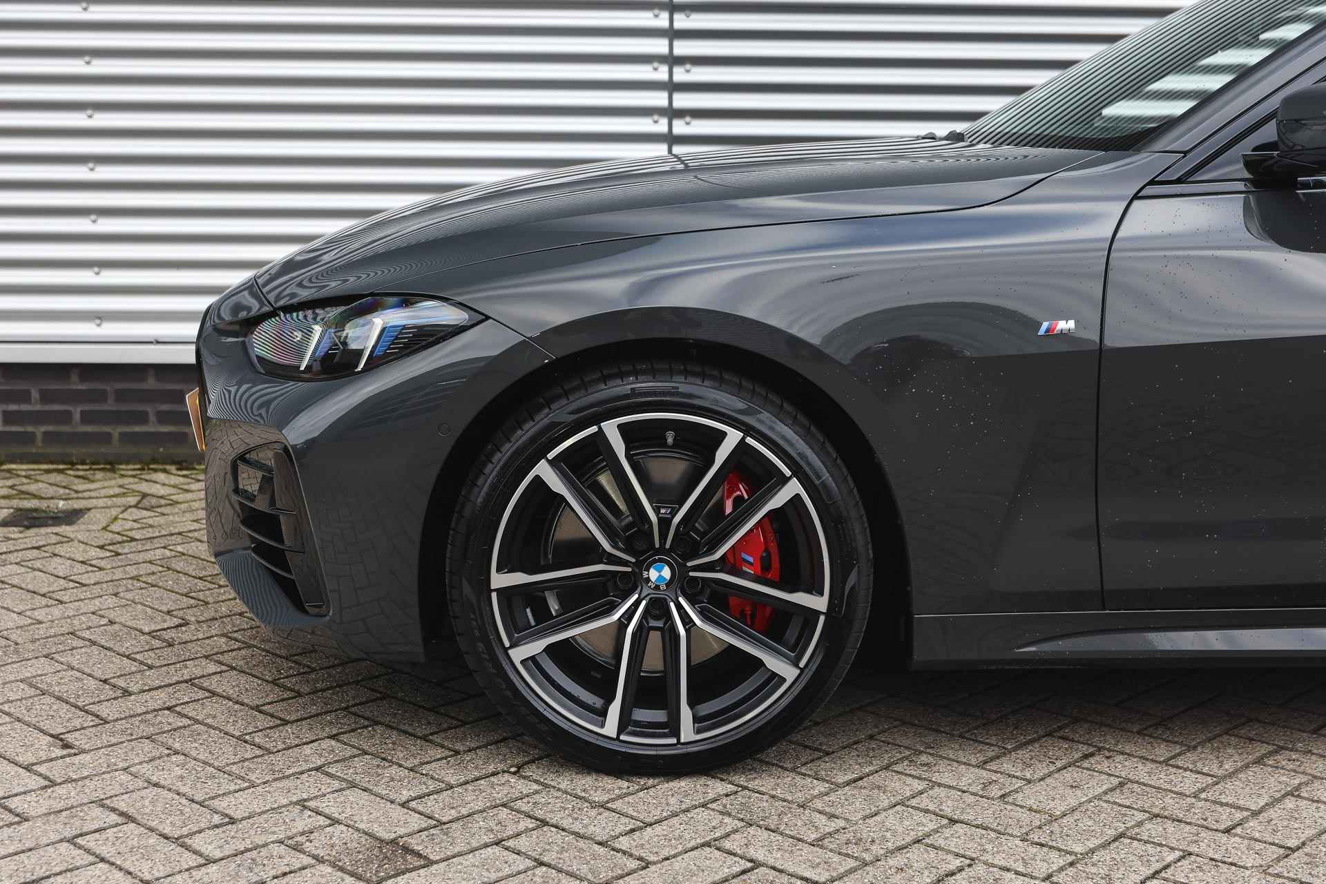 BMW 4 Serie Cabrio 430i xDrive High Executive M Sport Automaat / Live Cockpit Professional / Harman Kardon / Active Cruise Control / Air Collar / Stoelverwarming / Adaptieve LED / Verwarmd stuurwiel - 7/37