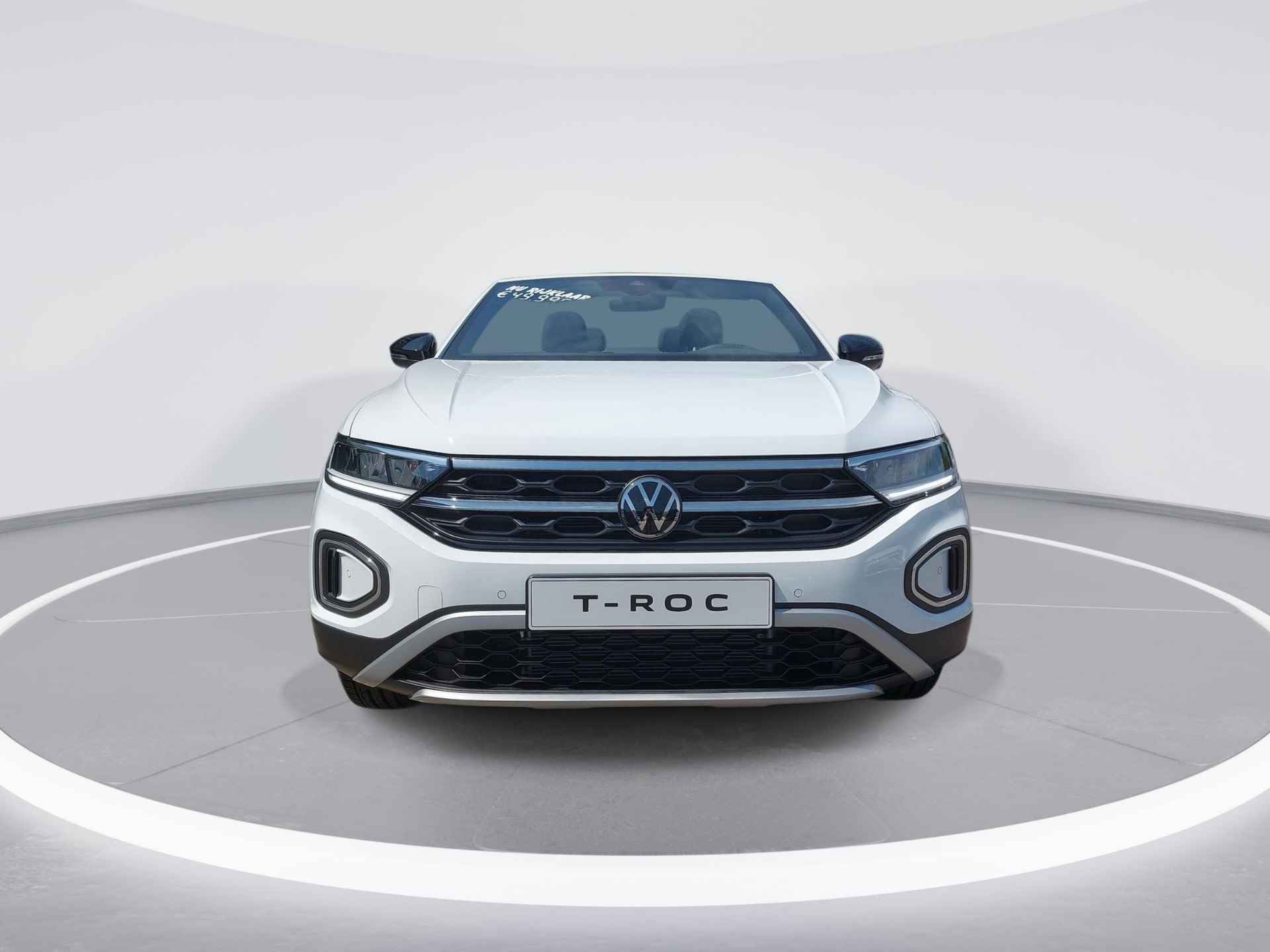 Volkswagen T-Roc Cabrio Style 1.0 TSI 85 kW / 115 pk 6 versn. Hand · Black style pakket · Comfort pakket · Multimedia pakket · - 4/15