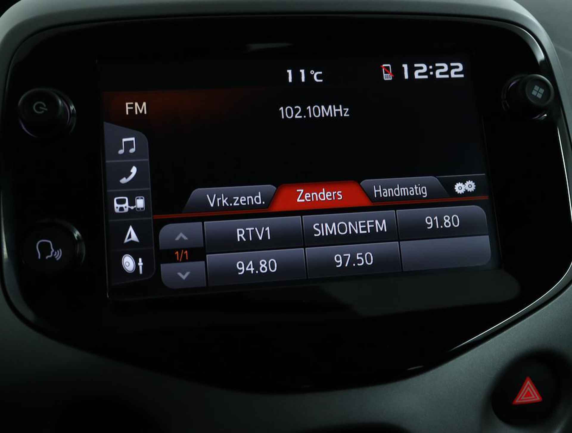 Toyota Aygo 1.0 VVT-i x-play | Camera achter | Airco | Navigatie | Bluetooth | - 9/51