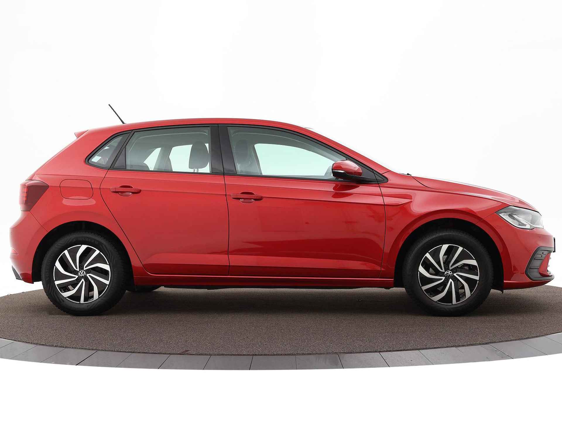 Volkswagen Polo 1.0 Tsi 95pk Life · ACC · DAB · P-Sensoren · App-Connect · 15'' Inch · Garantie t/m 13-02-2027 of 100.000km - 21/32