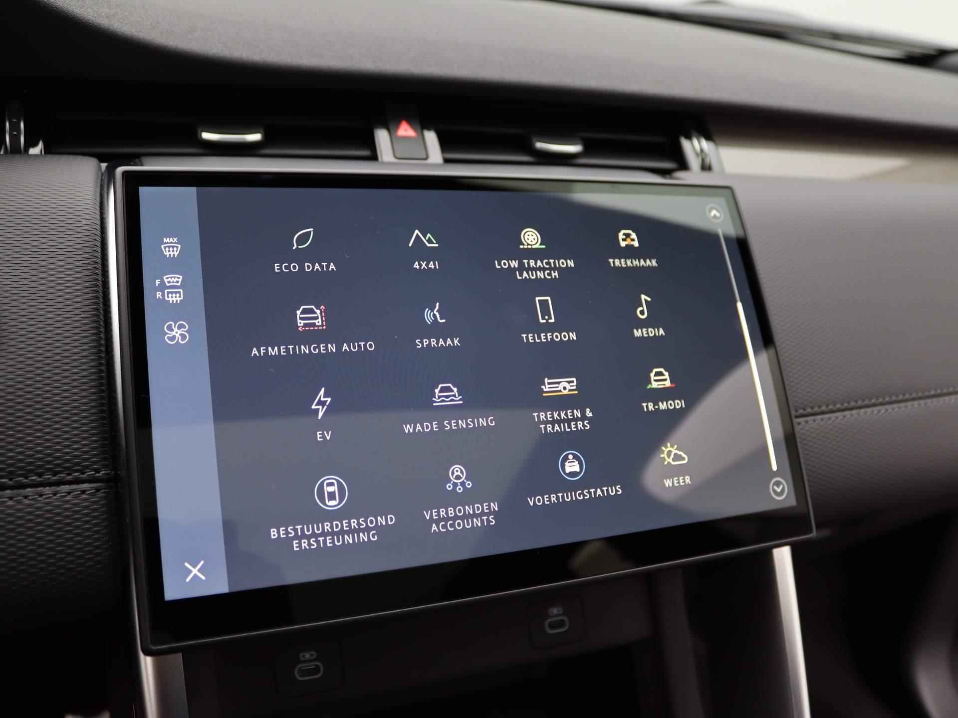 Land Rover Discovery Sport P300e PHEV Dynamic SE | Trekhaak | Panorama Dak | Cold Climate Pack | Matrix Led | Driver Assist Pack | - 25/57