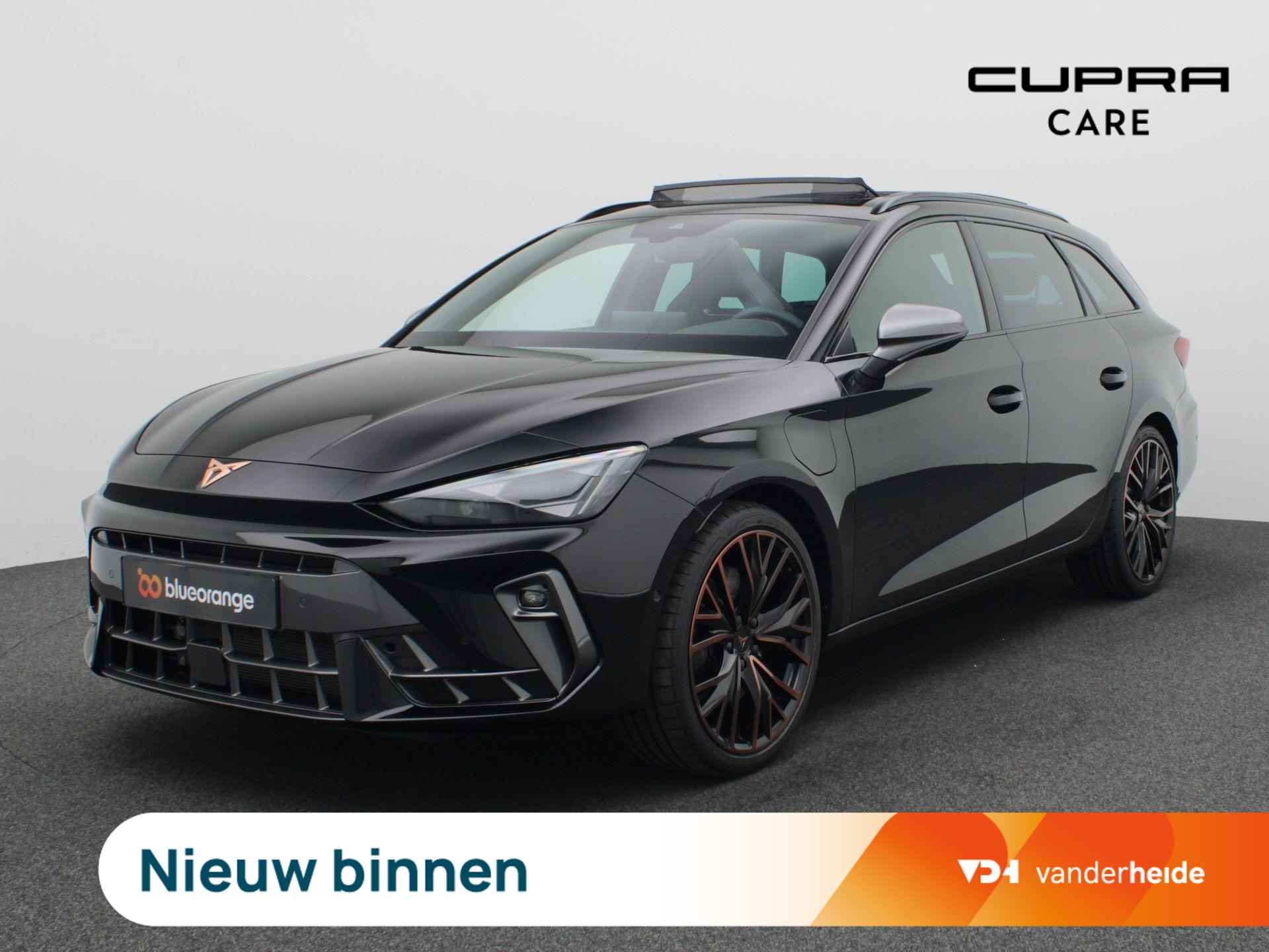 CUPRA Leon Sportstourer 1.5 TSI e-Hybrid VZ Performance 272PK DSG matrix led, schuif-kanteldak, achteruitrijcamera, stuur-stoelverwarming, adaptive cruise met travel assist, elek. verstelbare voorstoel, side assist, keyless, 19" lichtmetaal