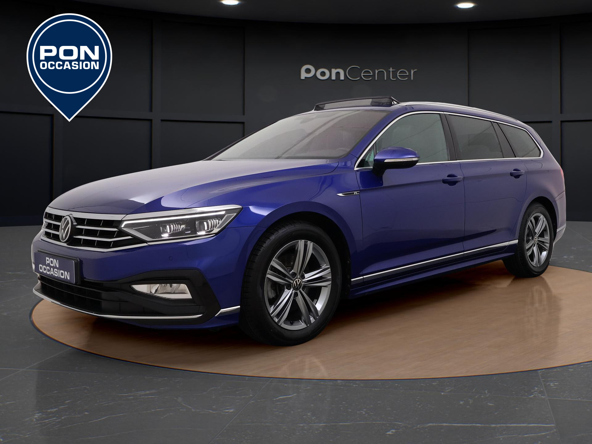 Volkswagen Passat Variant 1.5 TSI 150 PK DSG R-Line Business + | Panoramadak | IQ. Light | Voorruitverwarming | Stoelverwarming | Camera |