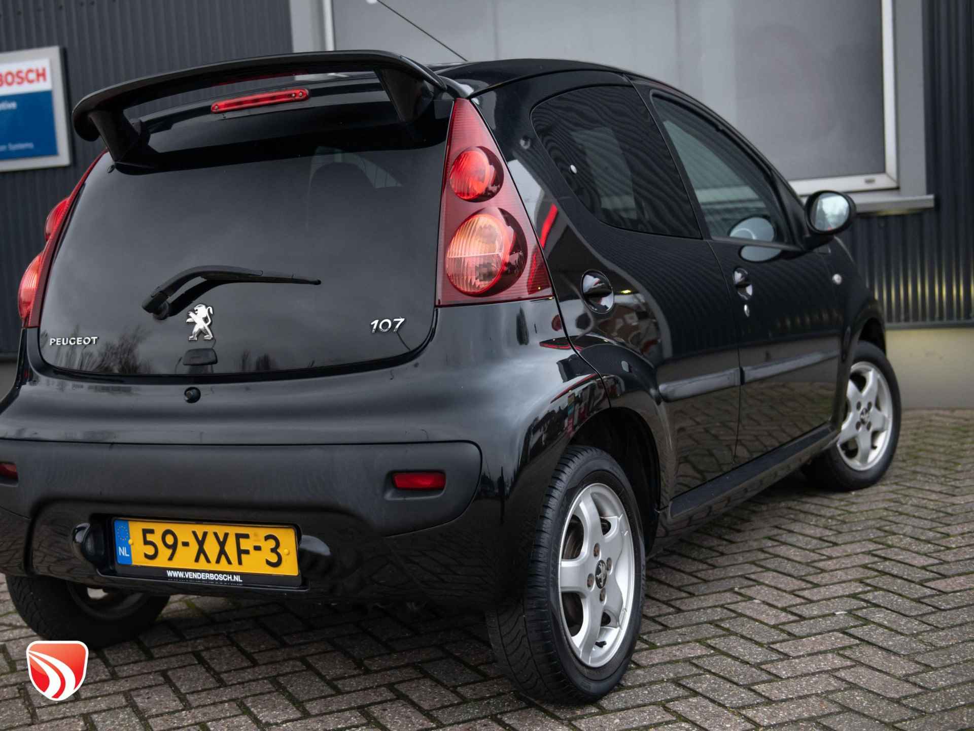 Peugeot 107 1.0 Envy 68pk | Airco | Bluetooth | 5 deurs - 24/44