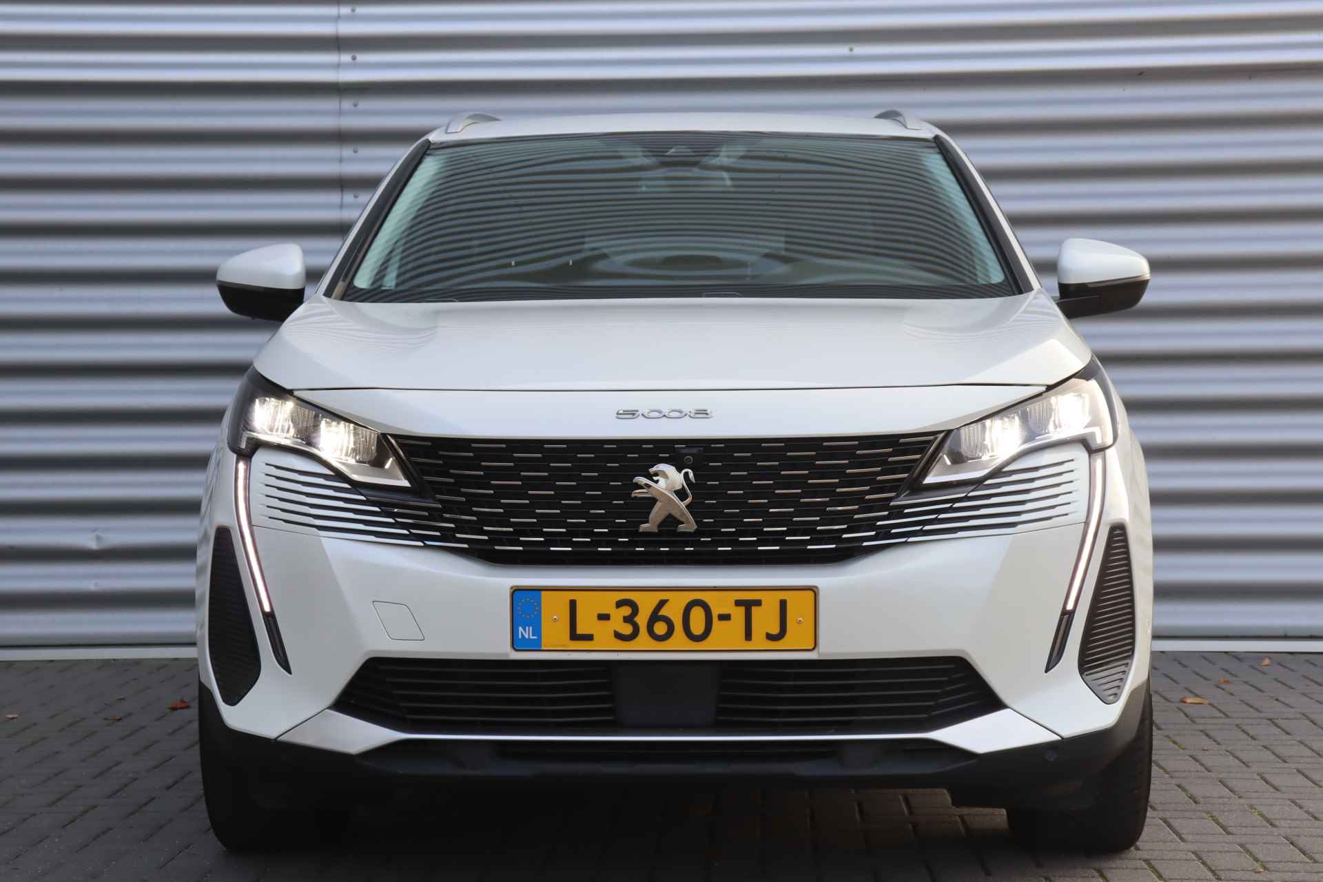 Peugeot 5008 1.2 PURETECH 130PK 7-ZITS ALLURE PACK AUTOMAAT / NAVI / CLIMA / PDC / 18" LMV / CAMERA / KEYLESS / FULL-LED / ADAPT. CRUISECONTR - 5/42