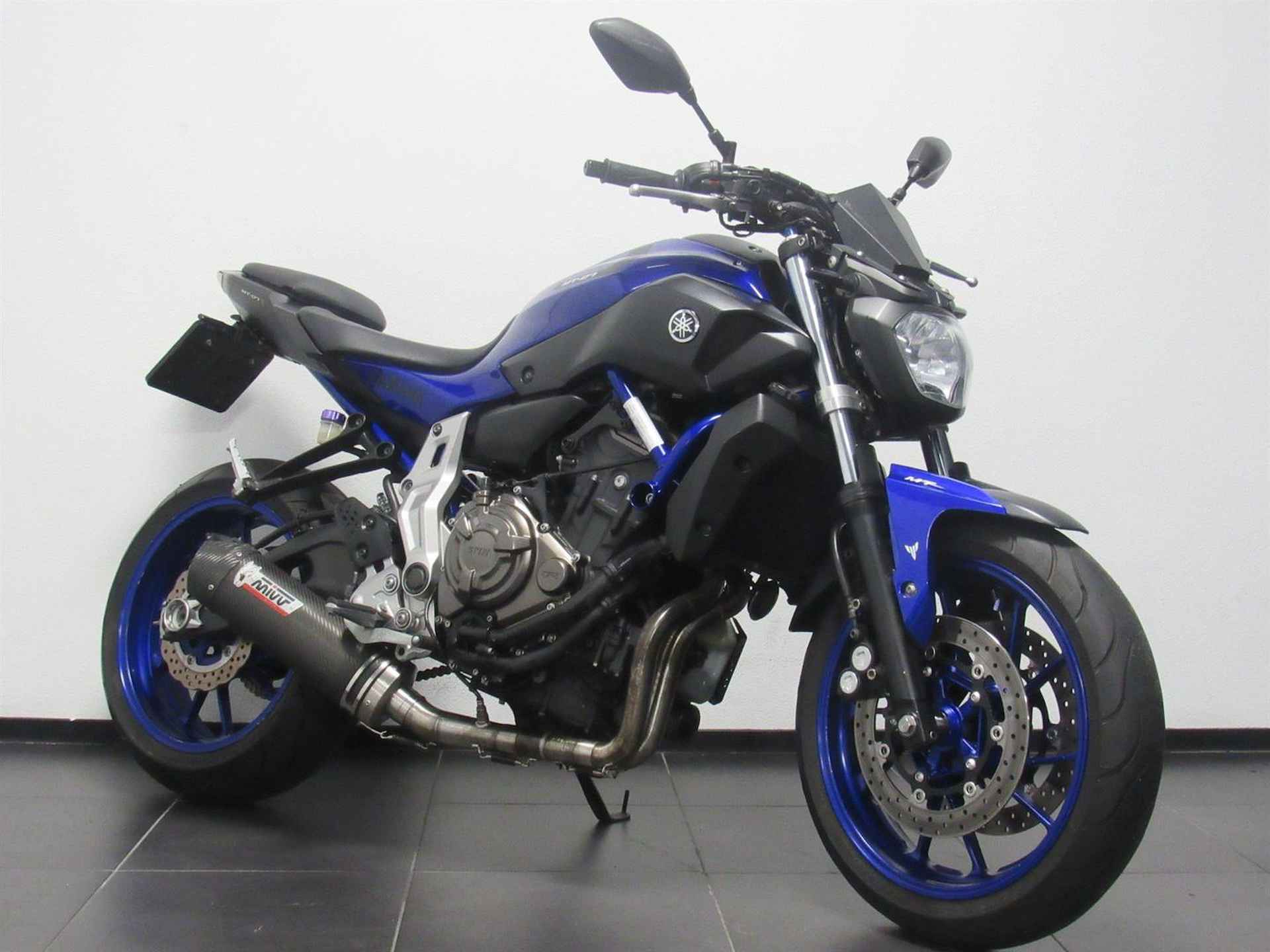 Yamaha MT-07 - 2015 - 2/15