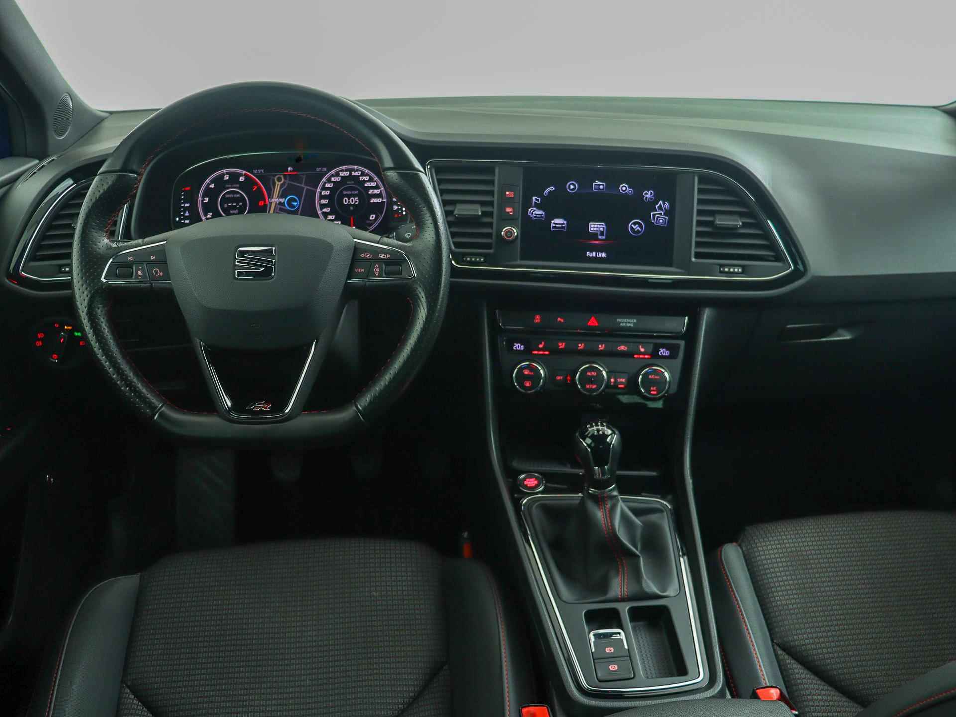 SEAT Leon 1.0 TSI 115 PK FR Ultimate Edition | Stoelverwarming | Virtual Cockpit | Getint Glas | LED | 17" | - 4/49
