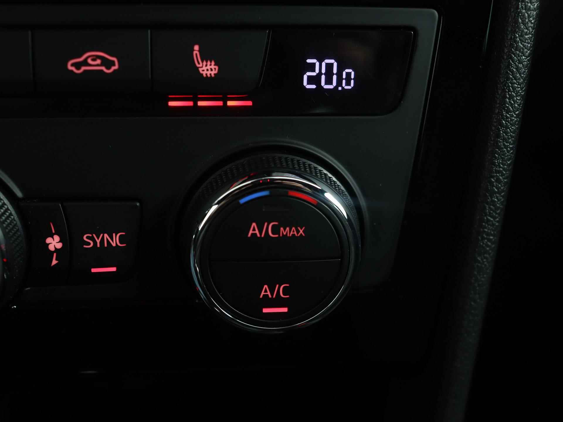 SEAT Leon 1.0 TSI 115 PK FR Ultimate Edition | Stoelverwarming | Virtual Cockpit | Getint Glas | LED | 17" | - 5/49