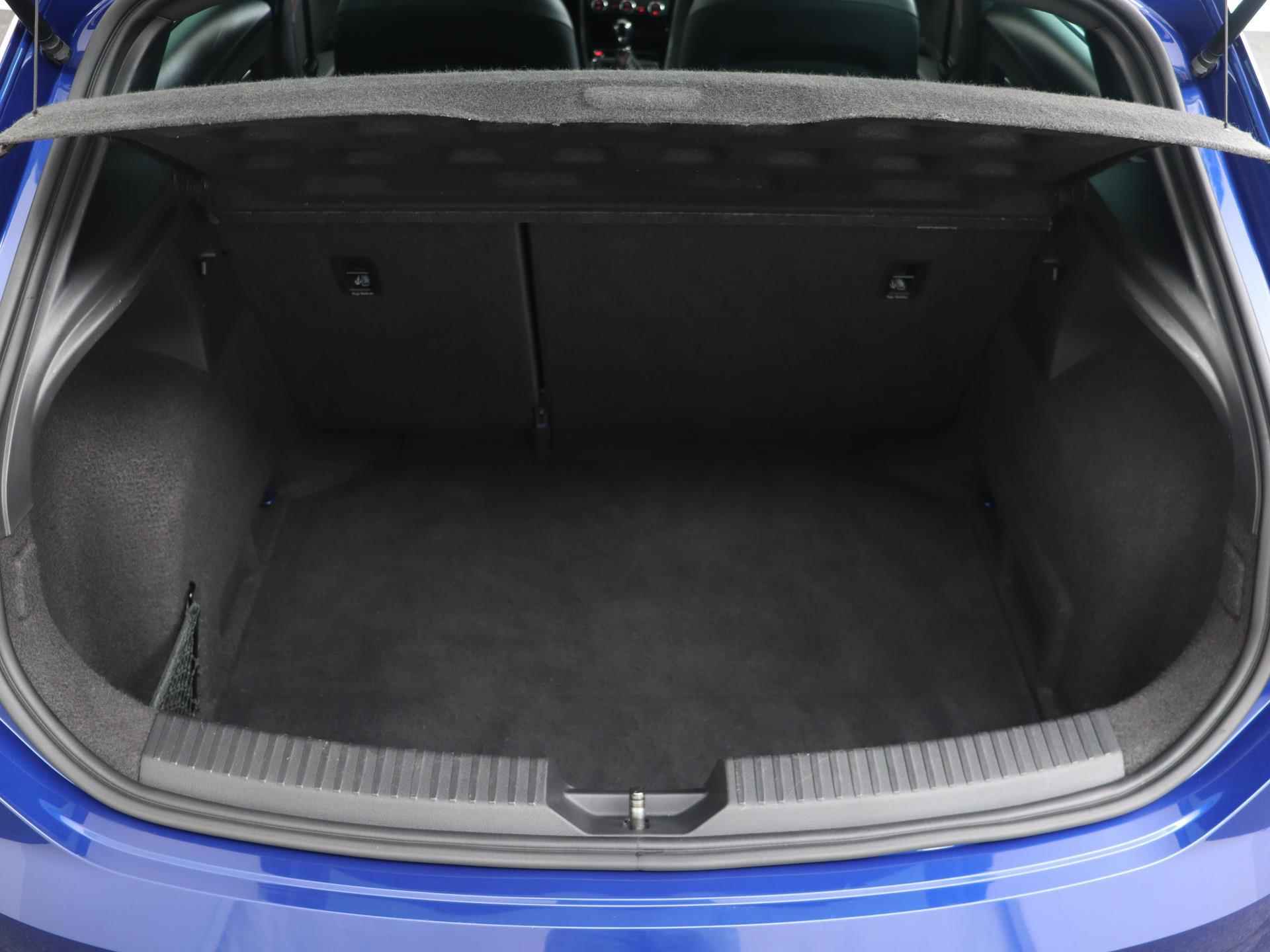 SEAT Leon 1.0 TSI 115 PK FR Ultimate Edition | Stoelverwarming | Virtual Cockpit | Getint Glas | LED | 17" | - 15/49