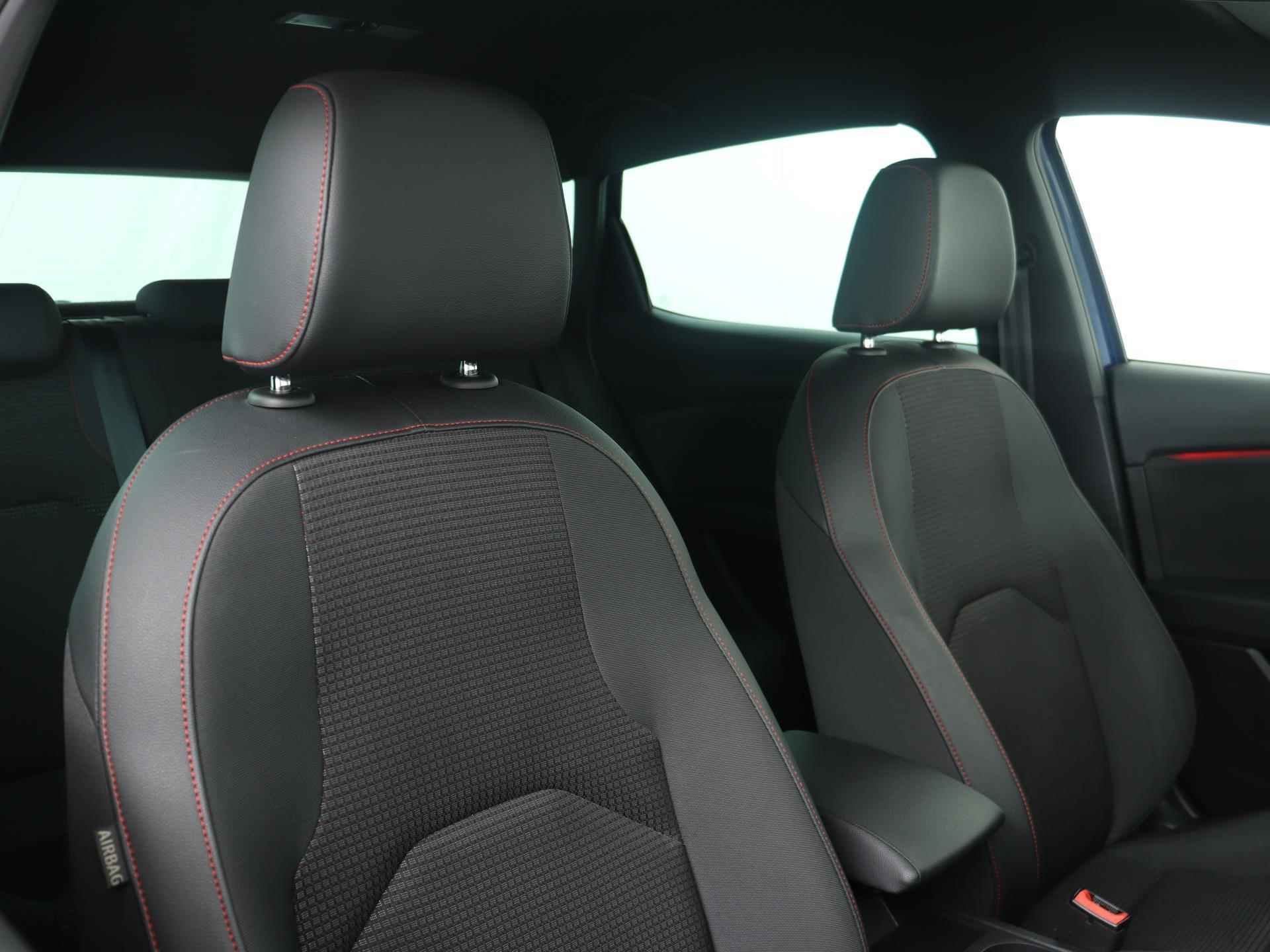 SEAT Leon 1.0 TSI 115 PK FR Ultimate Edition | Stoelverwarming | Virtual Cockpit | Getint Glas | LED | 17" | - 23/49
