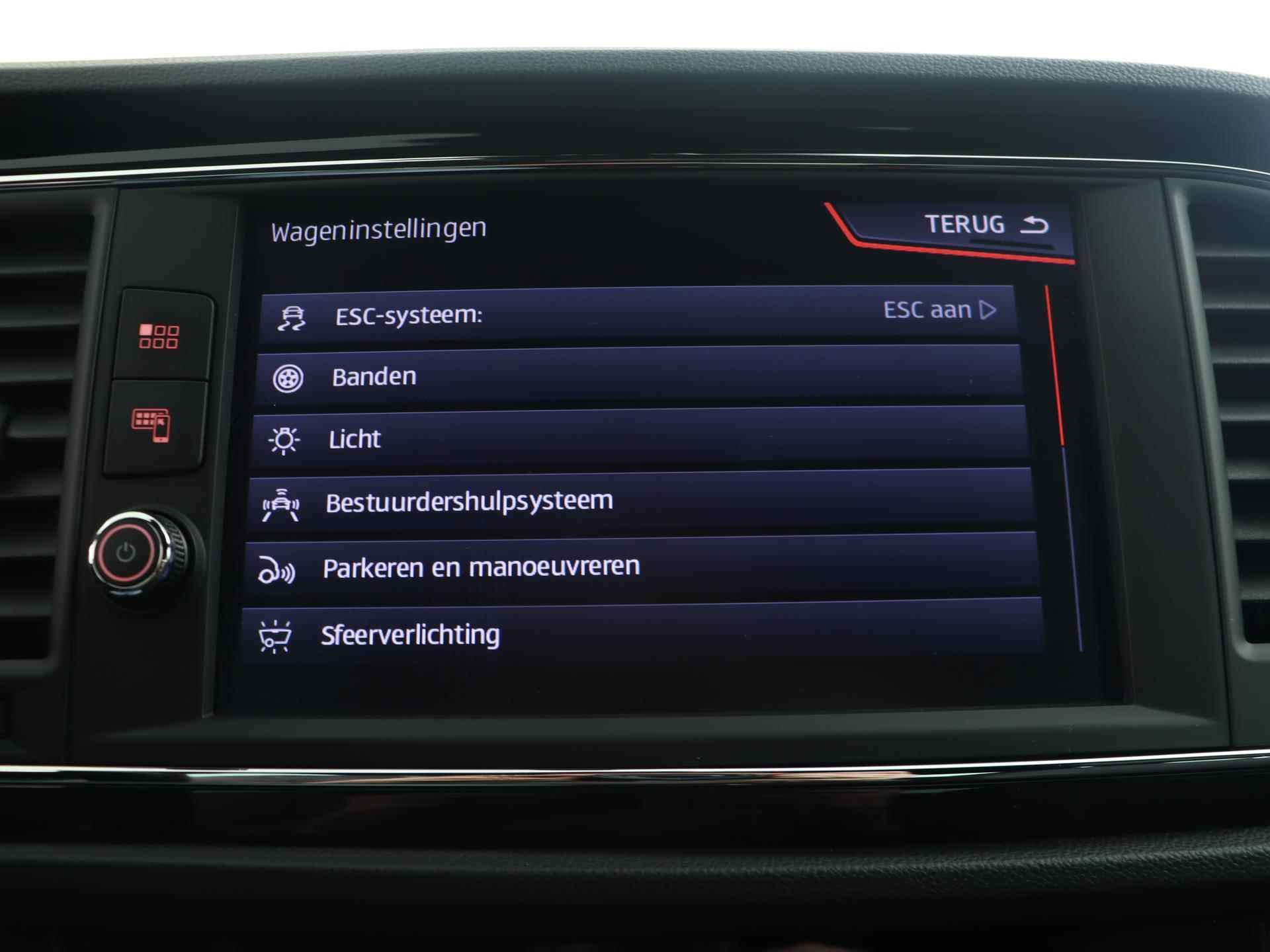 SEAT Leon 1.0 TSI 115 PK FR Ultimate Edition | Stoelverwarming | Virtual Cockpit | Getint Glas | LED | 17" | - 40/49