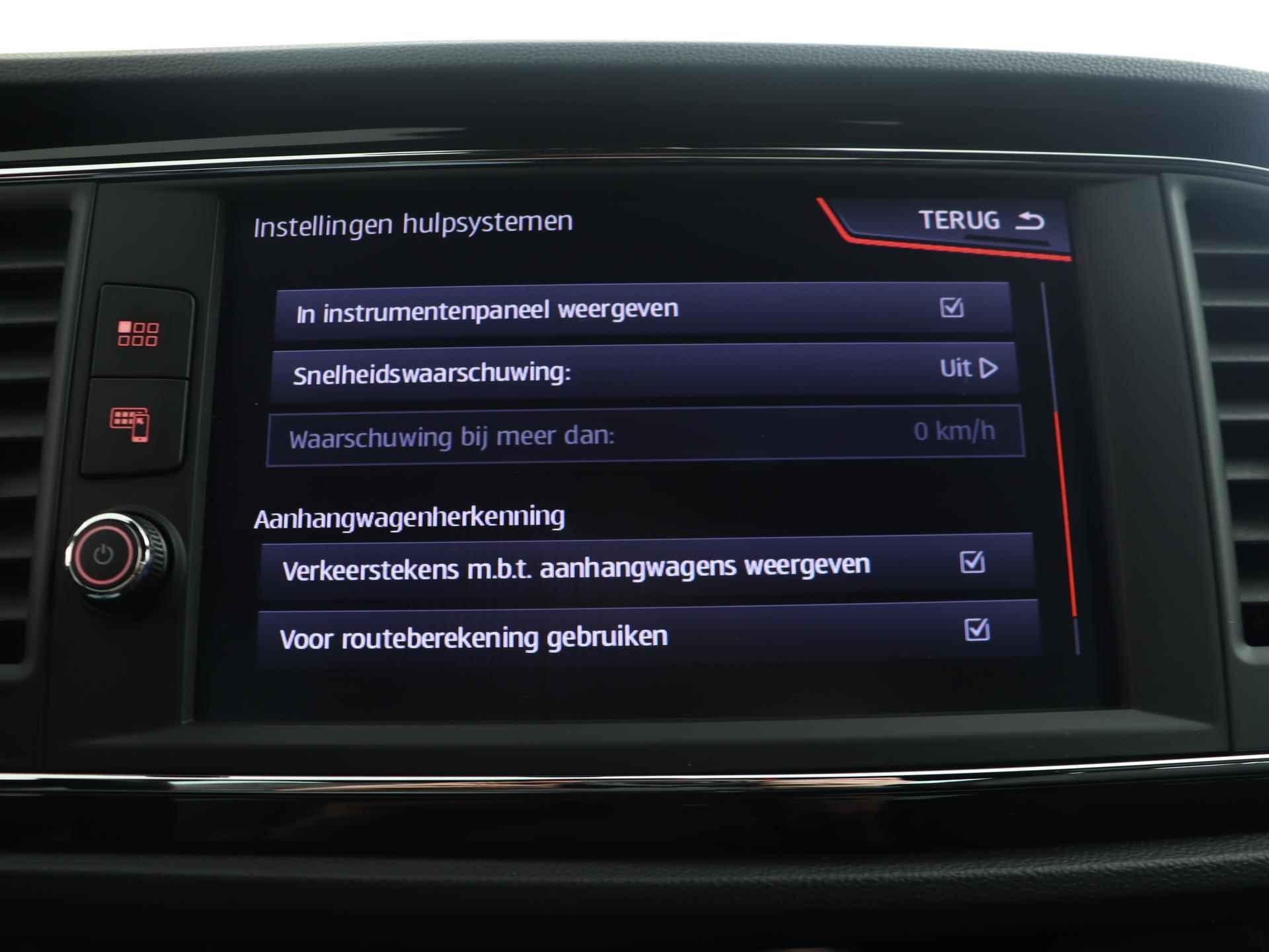 SEAT Leon 1.0 TSI 115 PK FR Ultimate Edition | Stoelverwarming | Virtual Cockpit | Getint Glas | LED | 17" | - 43/49