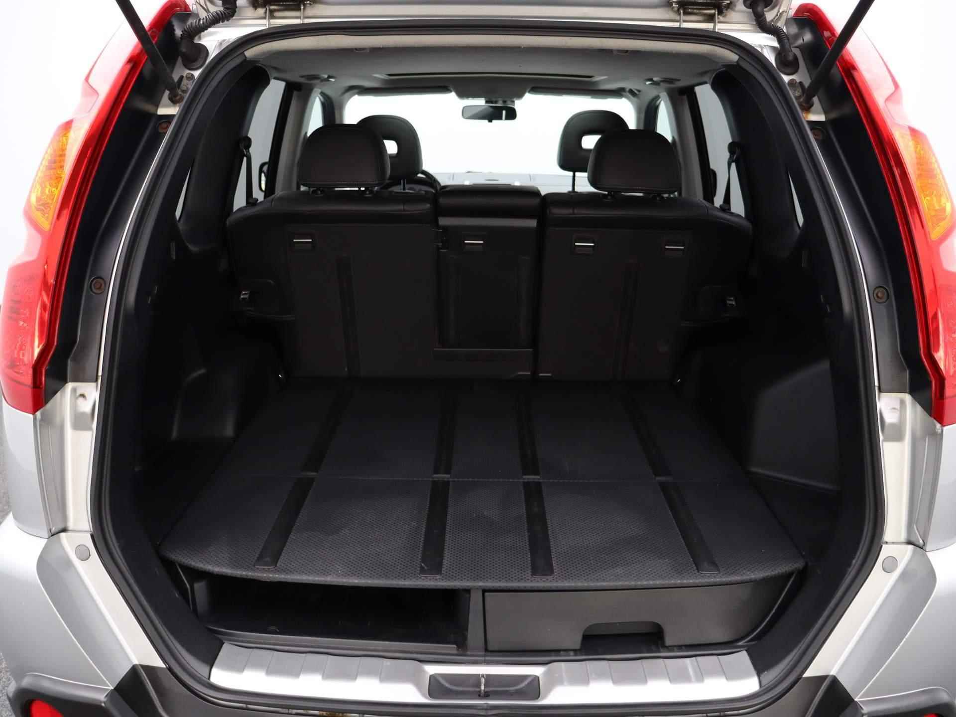 Nissan X-Trail 2.5 170pk LE 4WD Limited Edition | 1e eigenaar | Trekhaak | Panorama dak | Stoelverwarming |  2.000 KG trekgewicht  | Lederen bekleding | - 16/42