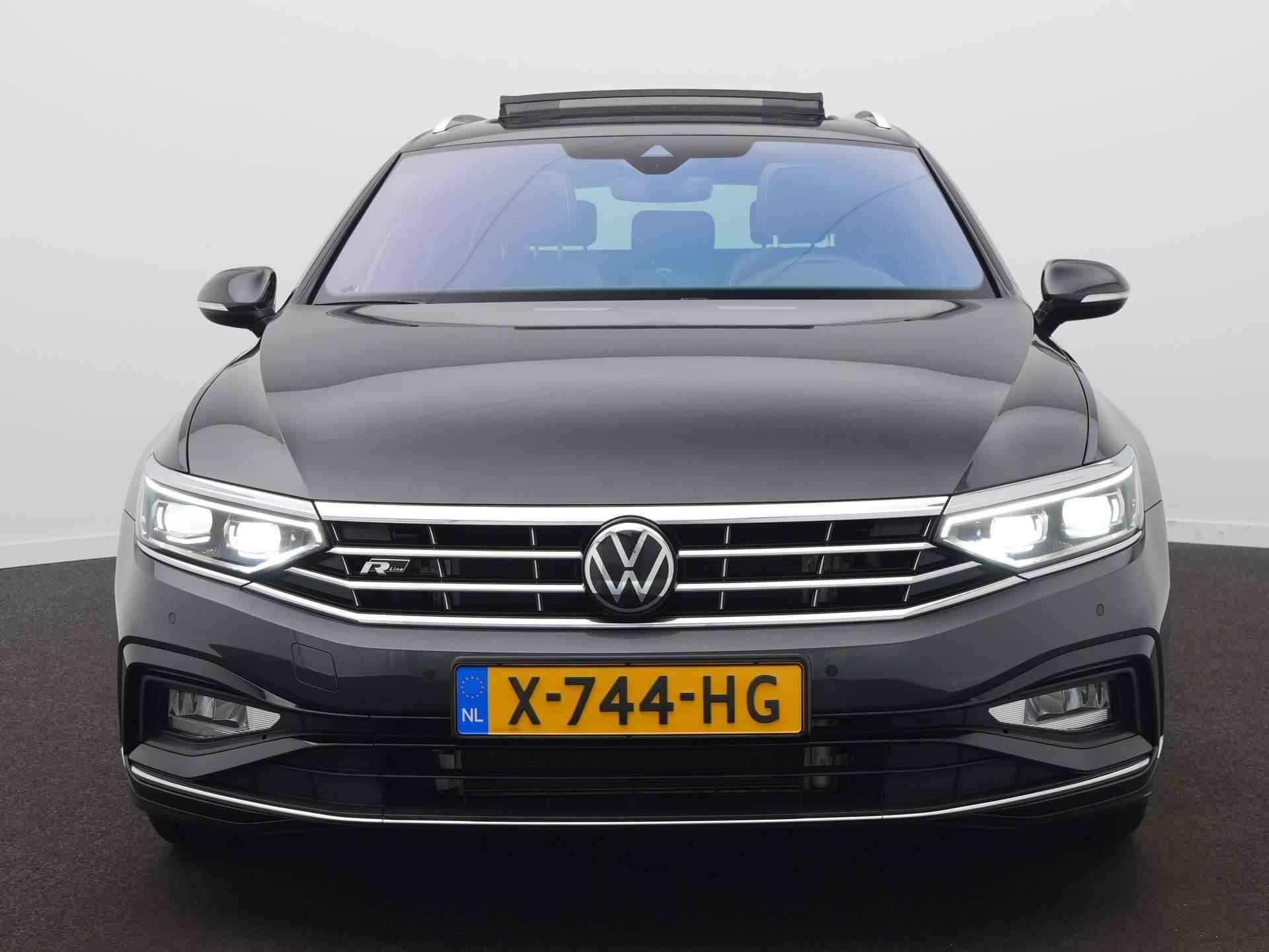 Volkswagen Passat Variant 1.5 TSI R-Line Business / Acc / Elektr. Achterklep / Trekhaak - 2/55