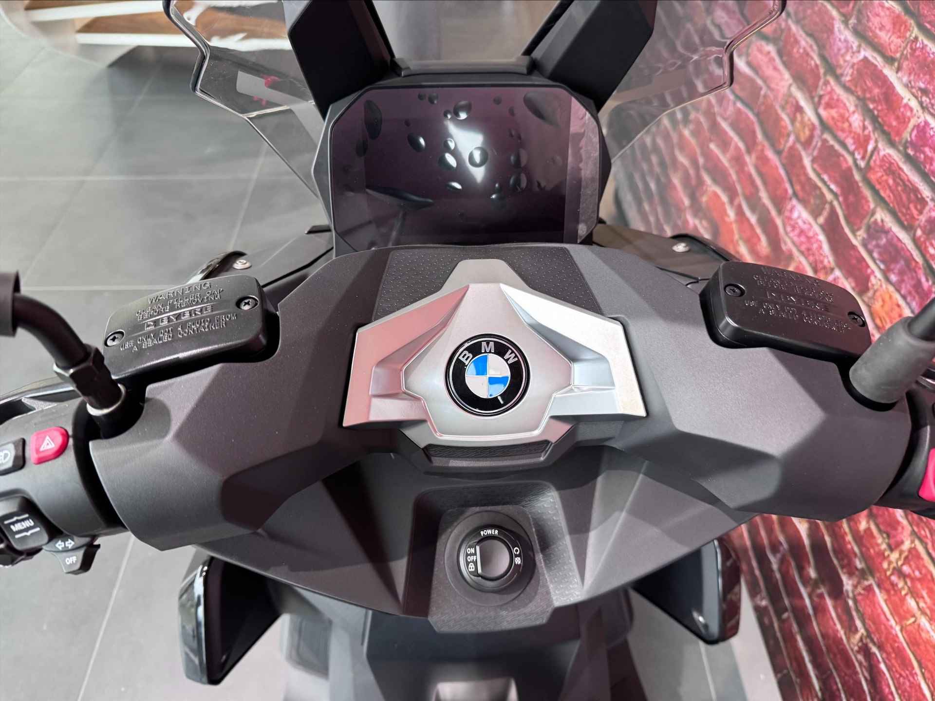 BMW C 400 X - 4/9