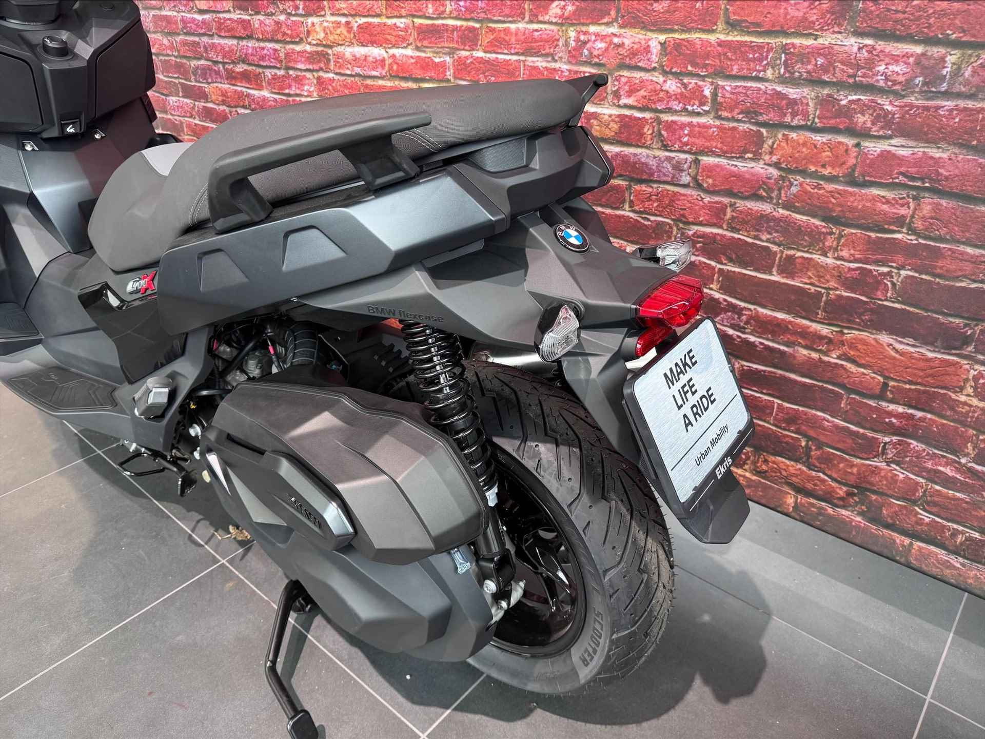 BMW C 400 X - 7/9