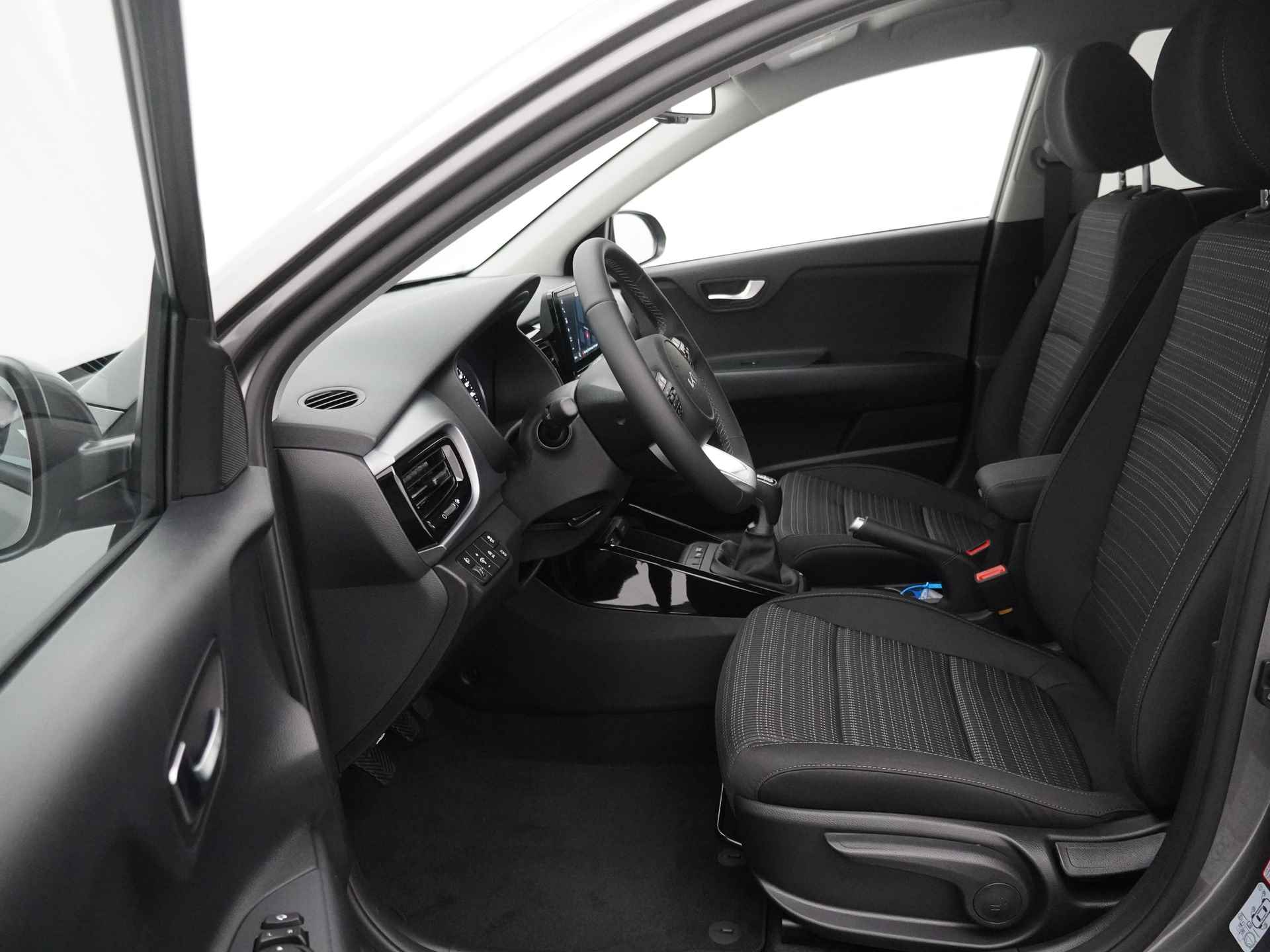 Kia Stonic 1.0 T-GDi MHEV DynamicPlusLine - Navigatie - Led Koplampen - Apple CarPlay/Android Auto - Cruise Control - Fabrieksgarantie tot 2031 - 20/48